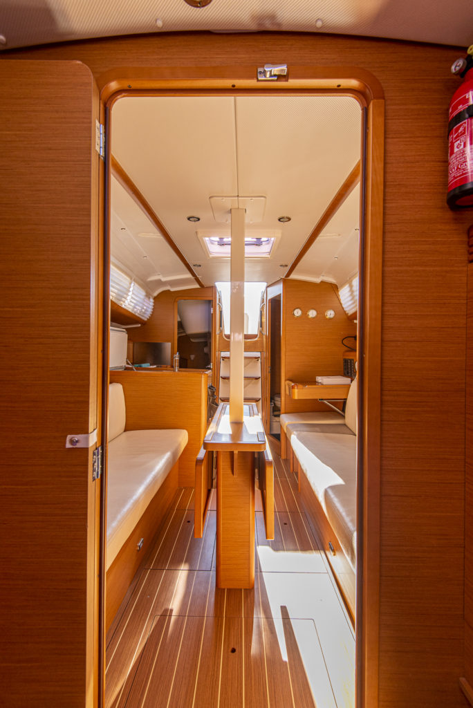 Photo #5 - Sun Odyssey 33i (Ribellina) in San Vincenzo - 14477