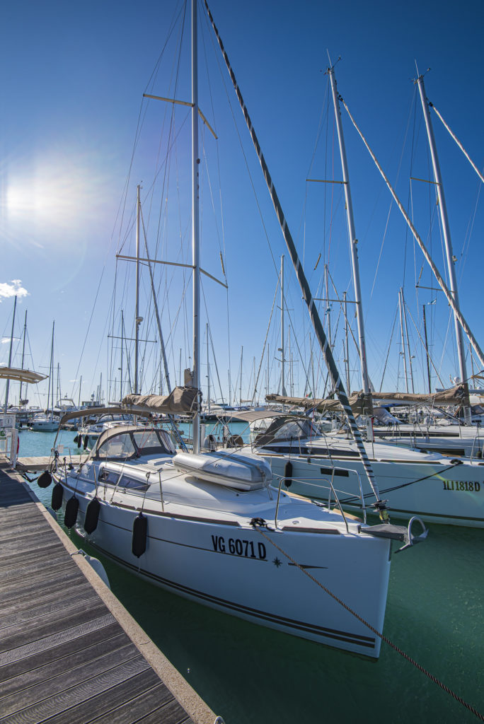 Photo #4 - Sun Odyssey 33i (Ribellina) in San Vincenzo - 14477