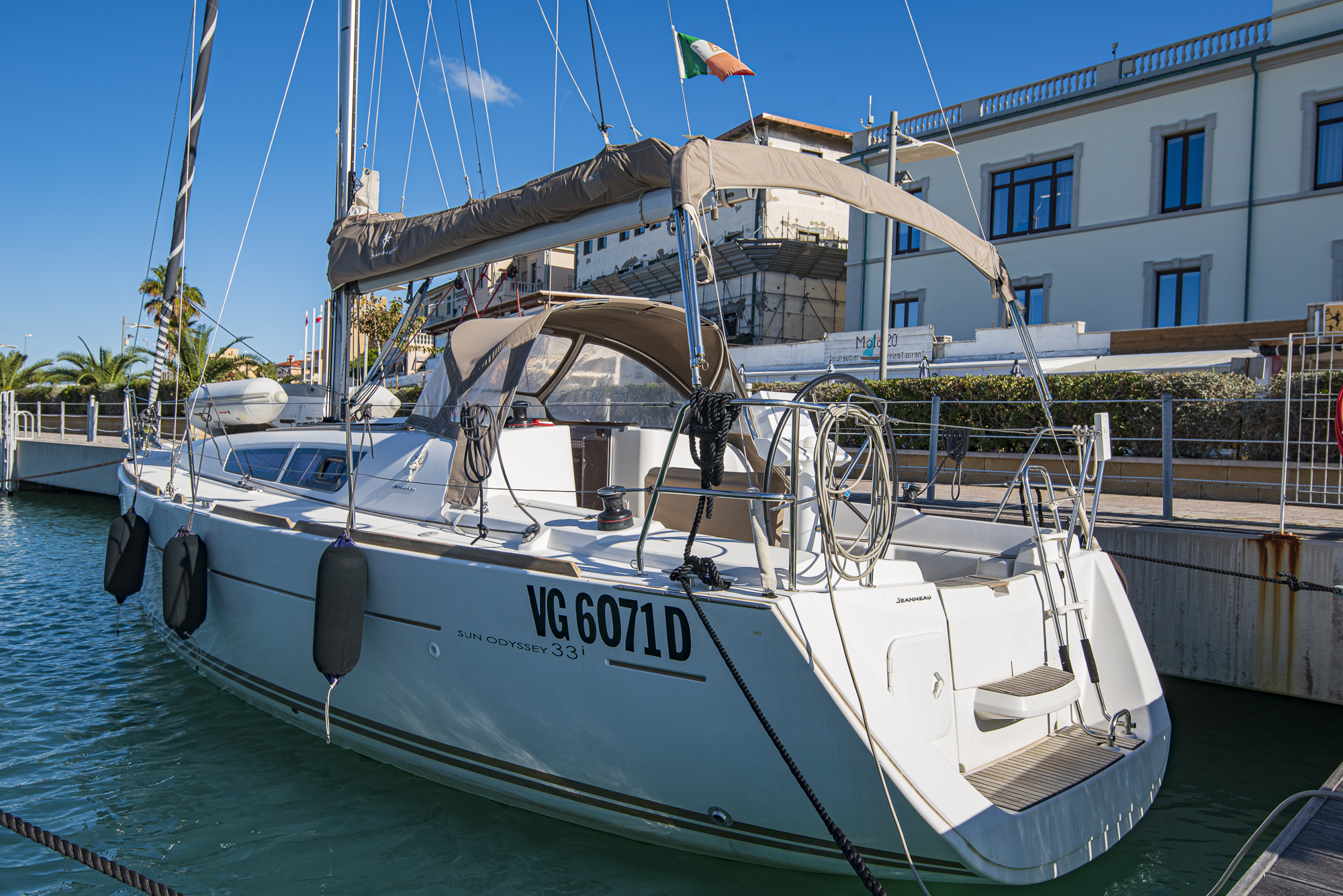 Photo #11 - Sun Odyssey 33i (Ribellina) in San Vincenzo - 14477