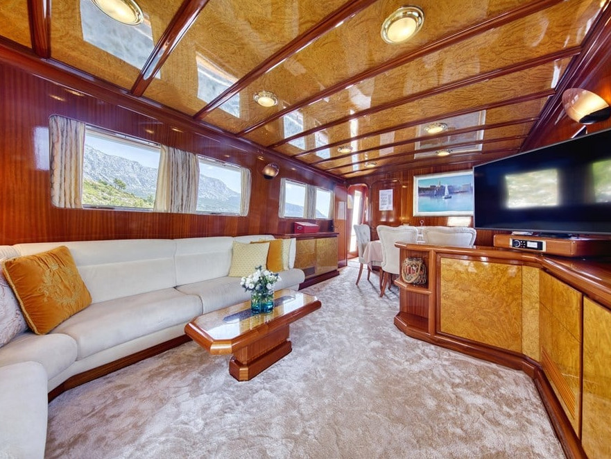 Photo #20 - Motoryacht (Custom Blanka) in Split - 18873