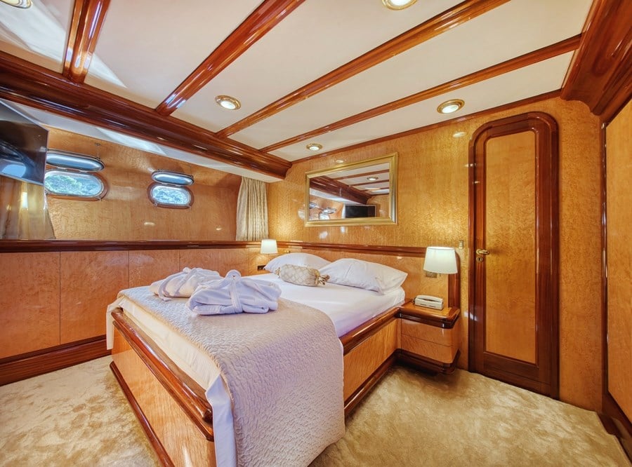 Photo #19 - Motoryacht (Custom Blanka) in Split - 18873