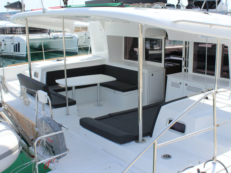 Photo #5 - Lagoon 450 Fly (NADA I) en Trogir - 8146