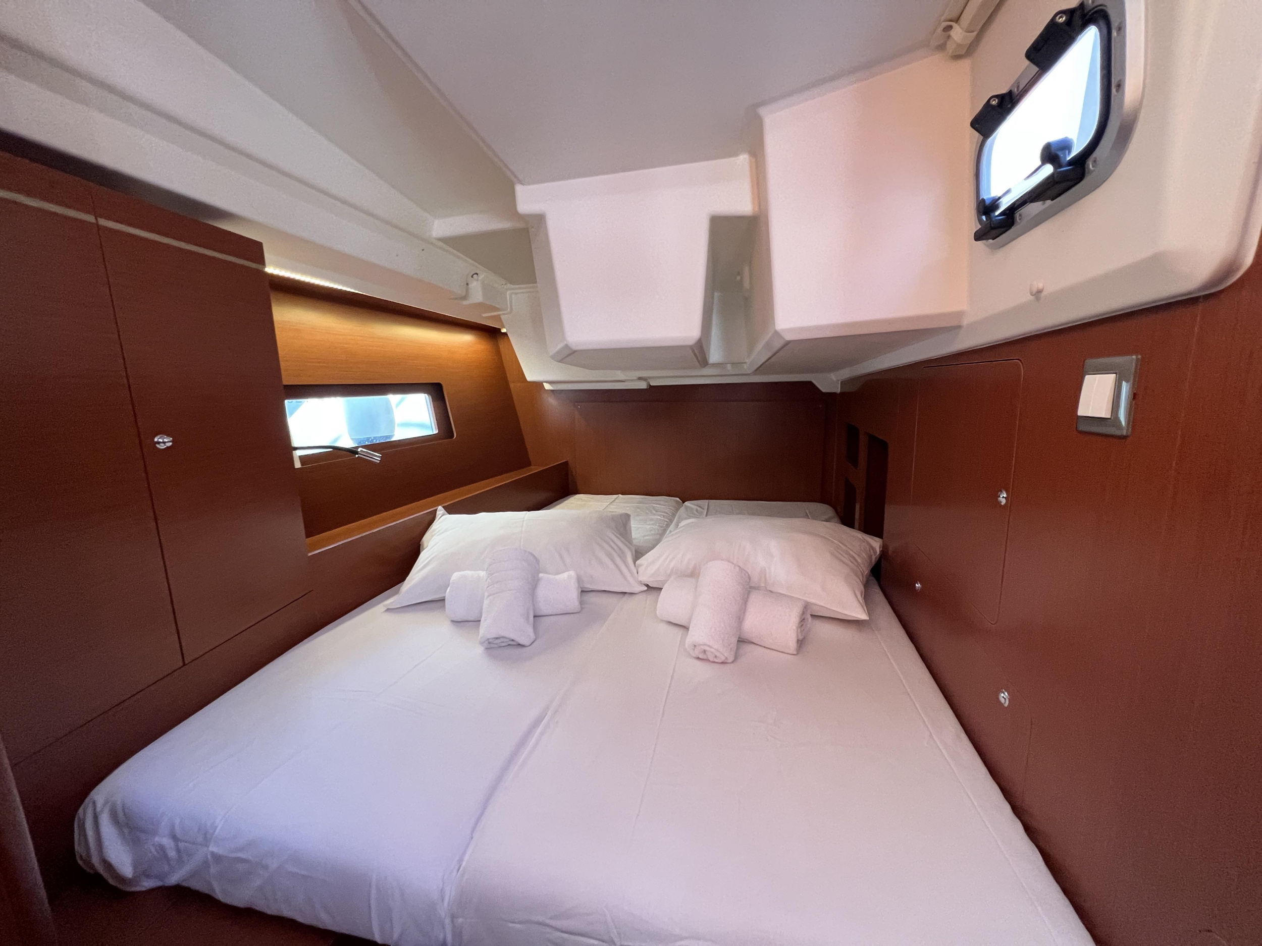 Photo #5 - Oceanis 46.1 (Ostria) in Atene - 18822