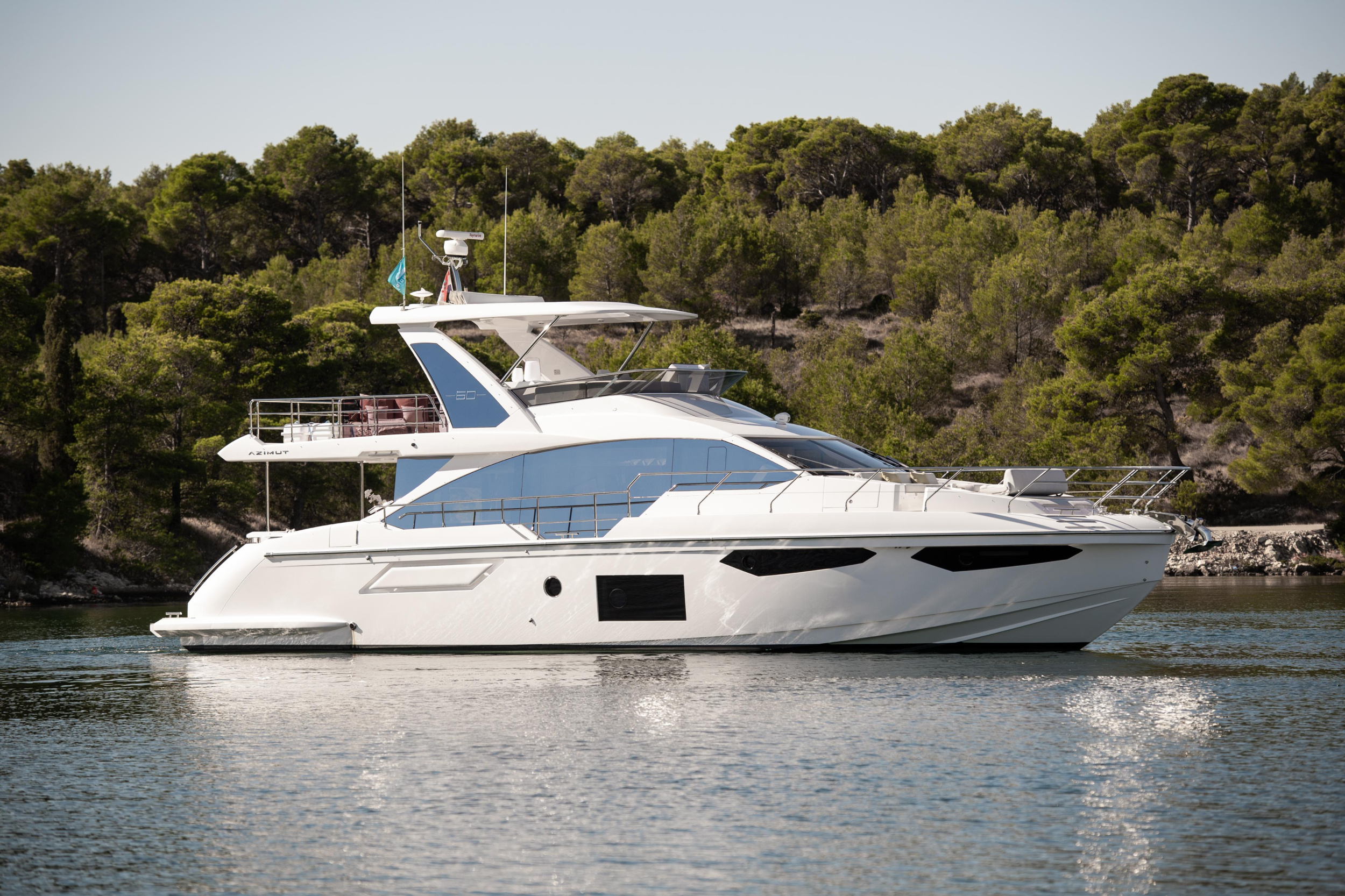 Photo #34 - Azimut 60 Fly (Alibaba) en Sibenik - 17996
