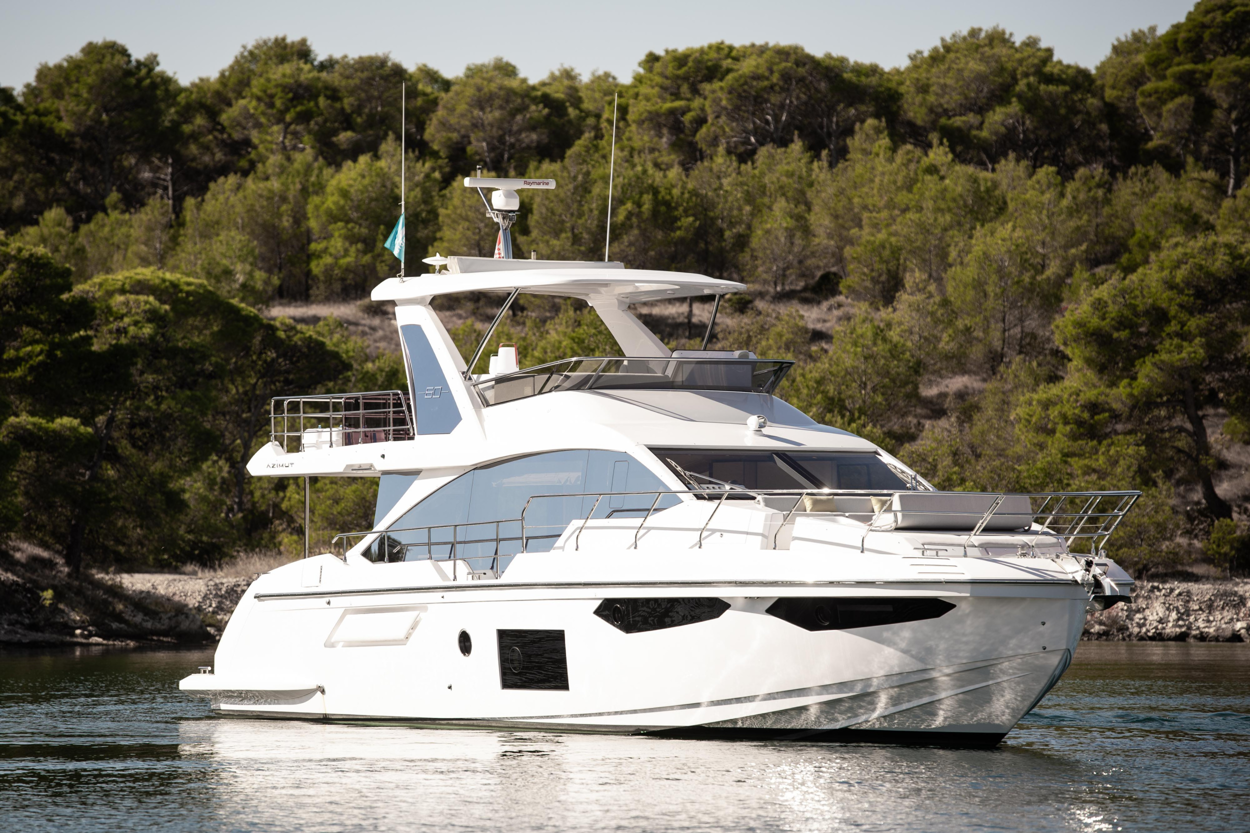 Photo #23 - Azimut 60 Fly (Alibaba) en Sibenik - 17996