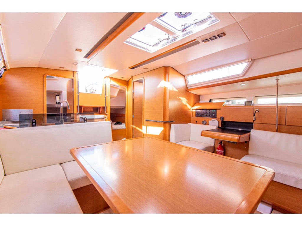 Photo #6 - Sun Odyssey 439 (Ribelle) in San Vincenzo - 13796