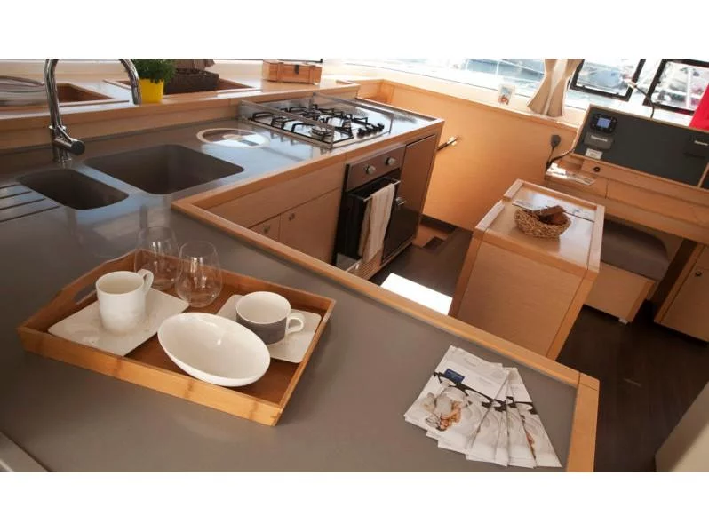 Lagoon 52F (DISCOVERY I w) Interior image - 14