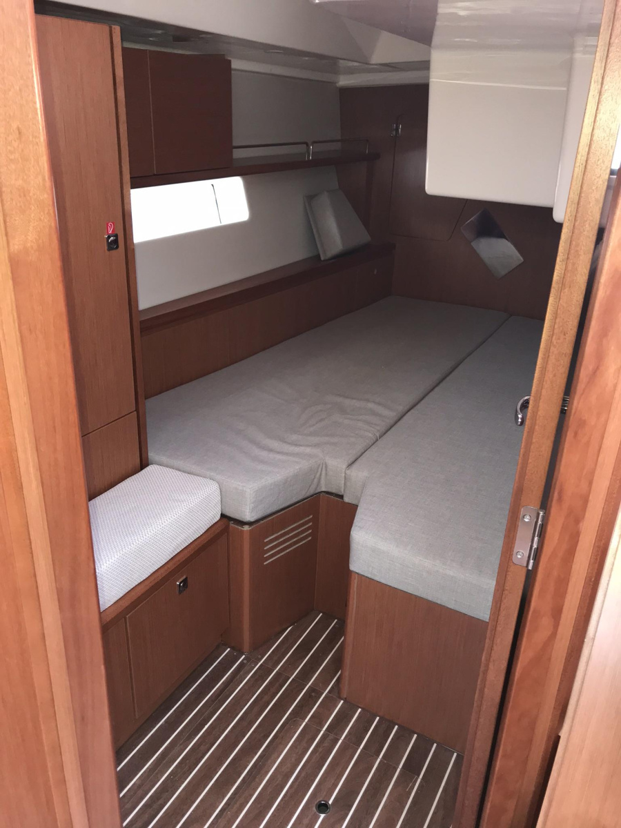 Photo #3 - Bavaria C45 Style (Amaryllis) in Lavrion - 7203