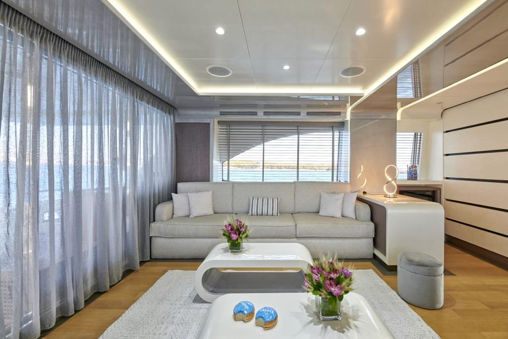 Photo #35 - Azimut 85F (La Fenice) in Corfù - 18999