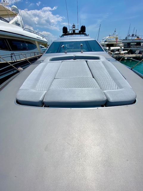 Photo #7 - Azimut 86 (Super Toy) in Korfu - 19001