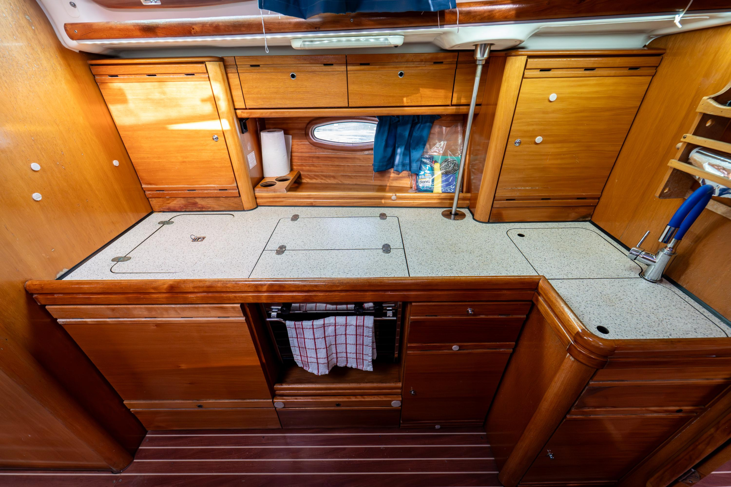 Photo #12 - Bavaria 39 Cruiser (Okeanos) in Kavala - 16796