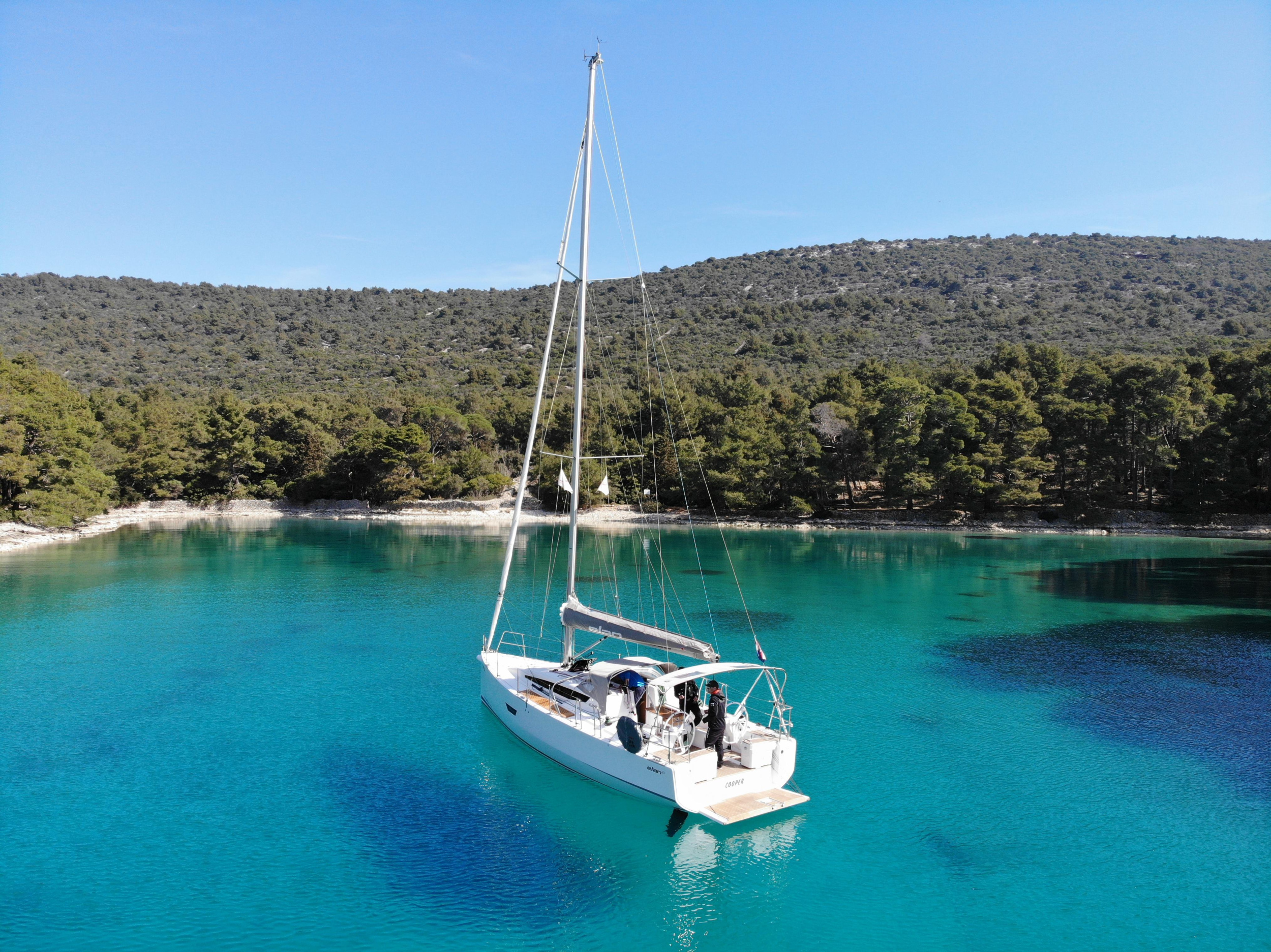Photo #8 - Elan E4 (LUNA) in Pula - 18281