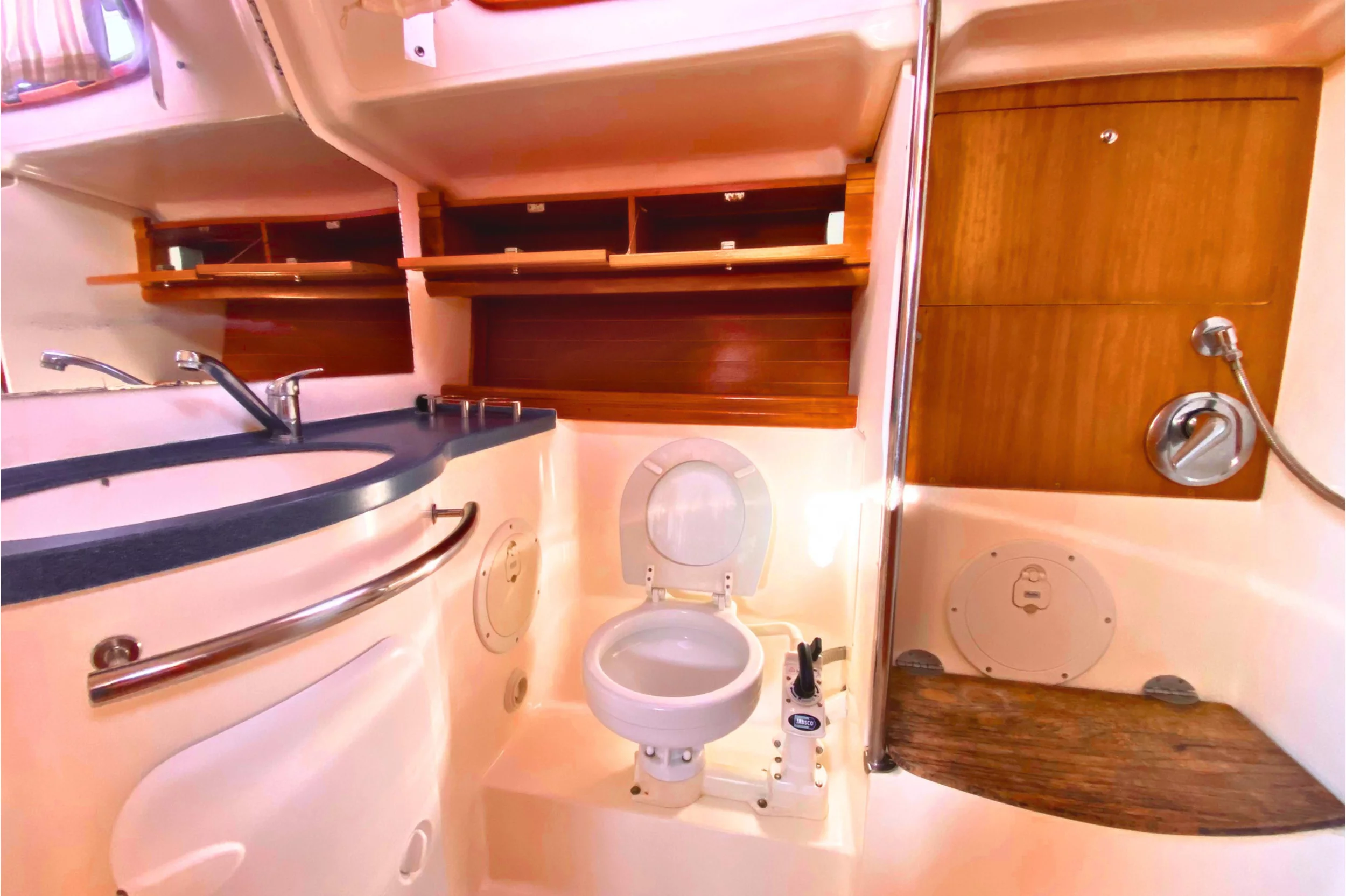 Bavaria Cruiser 50 (Daphne)  - 3