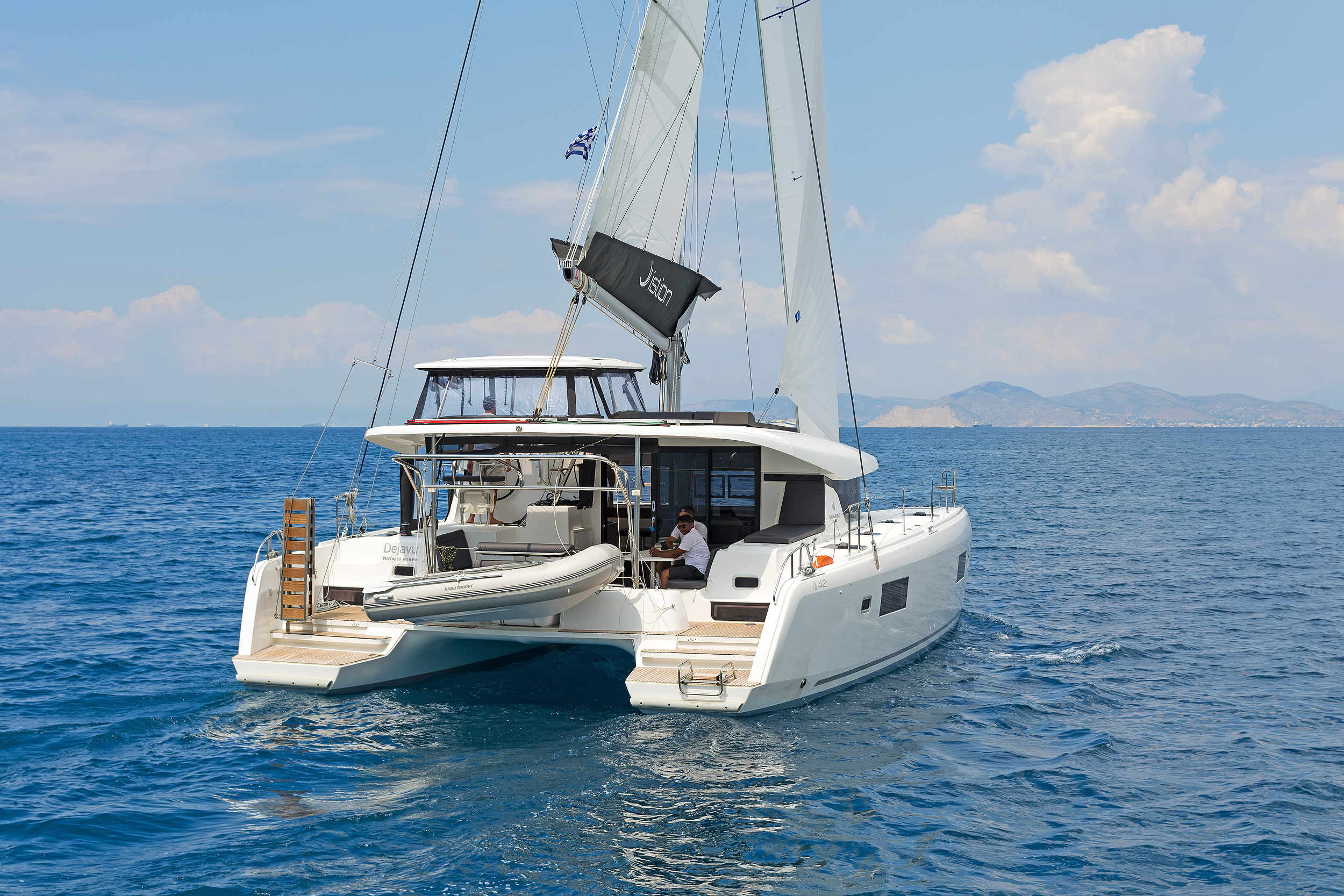 Photo #28 - Lagoon 42 & GEN (Deja Vu) in Lavrion - 6220
