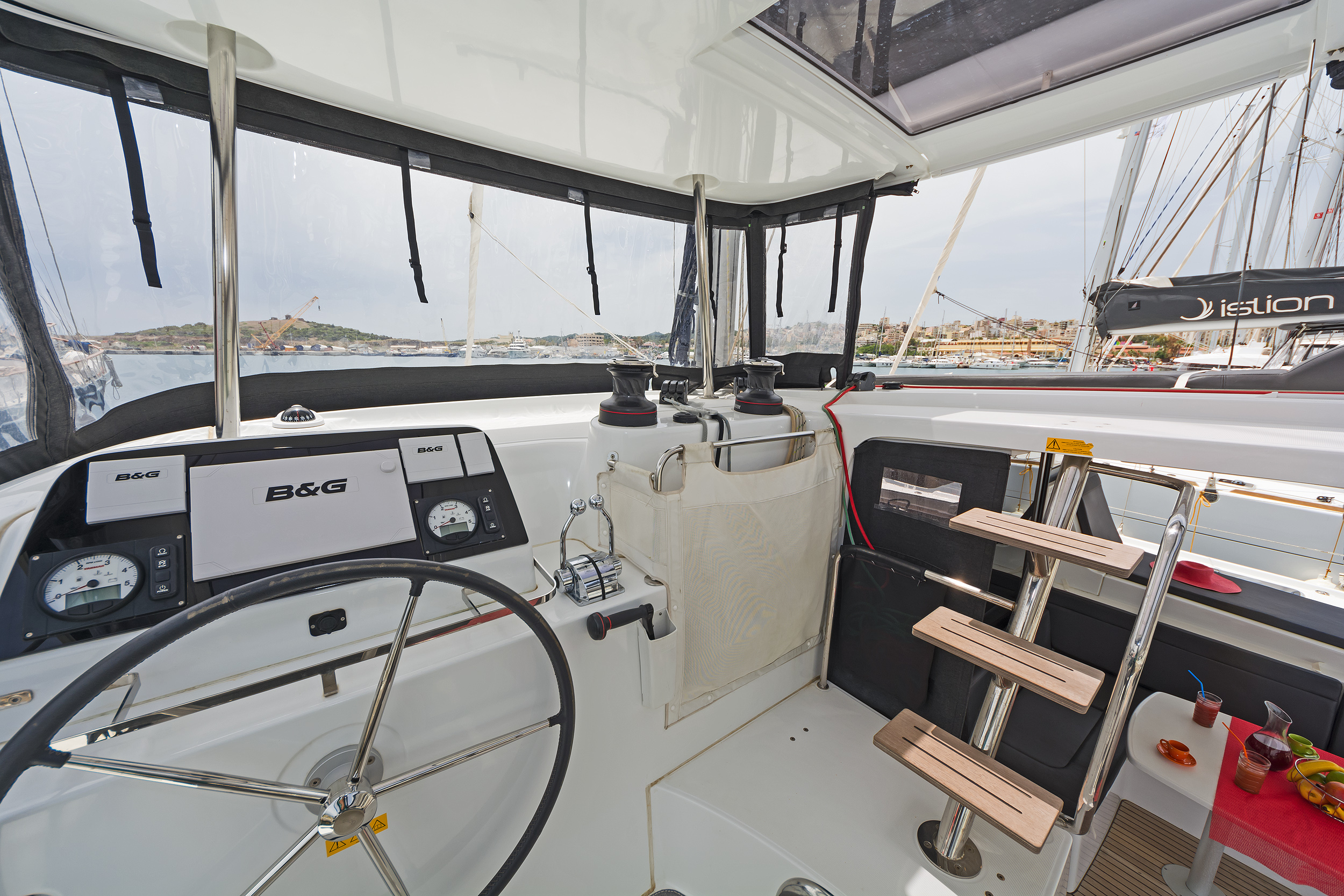 Photo #17 - Lagoon 42 & GEN (Deja Vu) in Lavrion - 6220