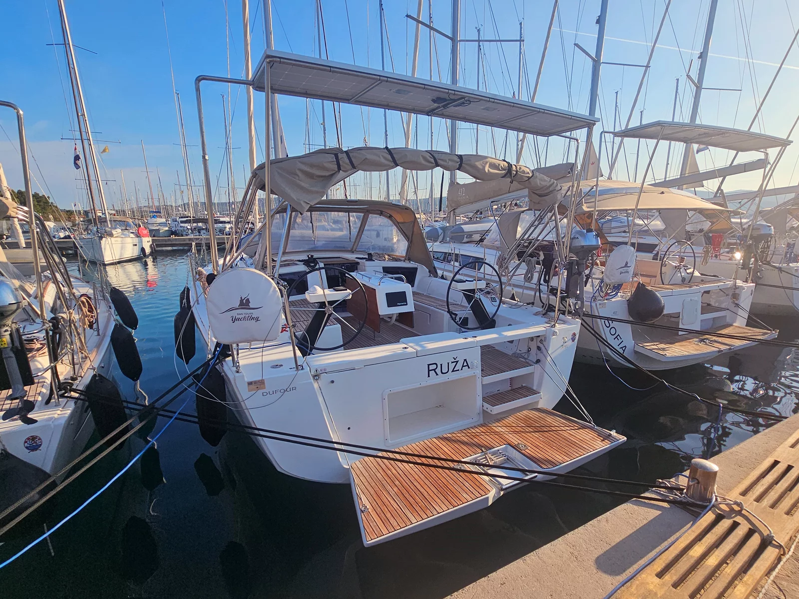 Dufour 390 Grand Large (Ruža)  - 36