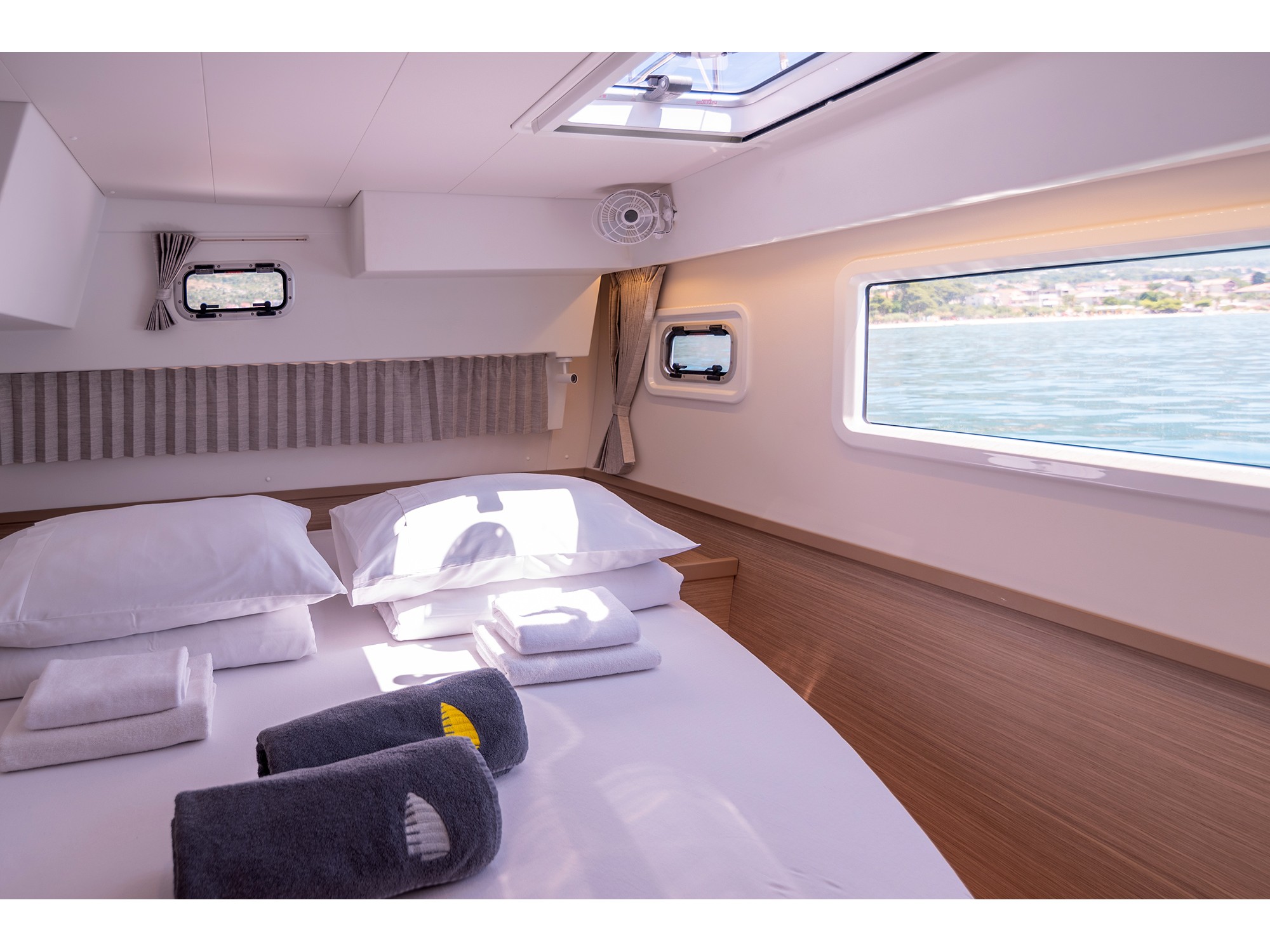 Photo #3 - Lagoon 42 Owner version (SOPHIE) en Kastela - 18364