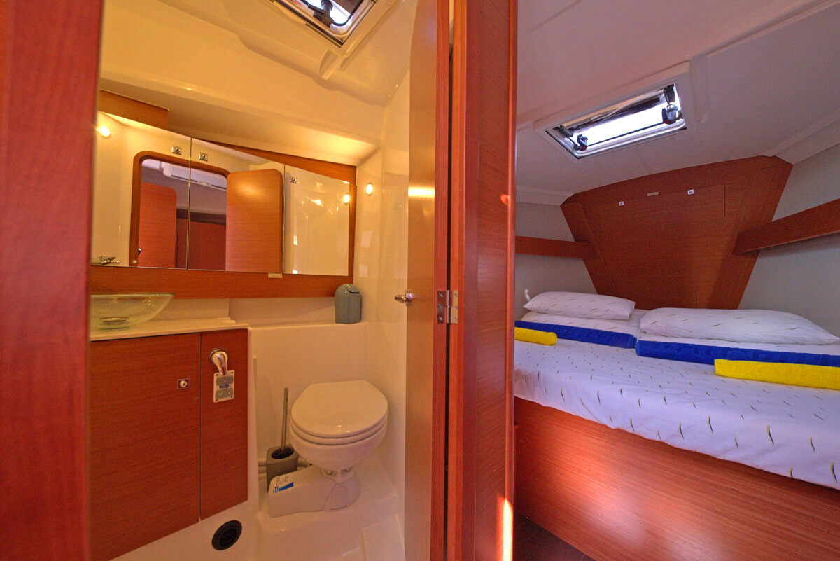 Photo #16 - Dufour 412 Grand large (Matul) in Trogir - 8369