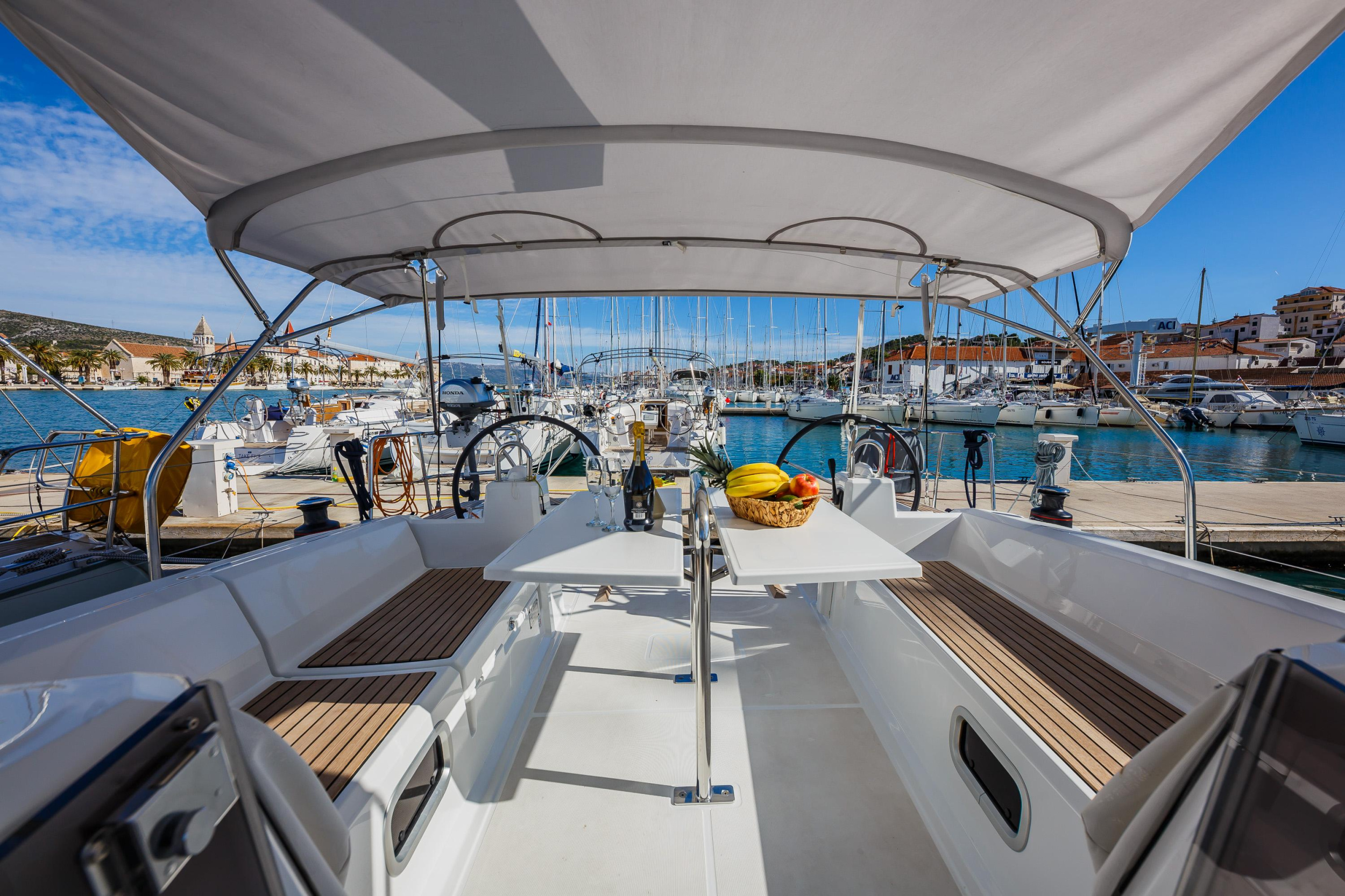 Photo #8 - Oceanis 38.1 (Obsession) en Dubrovnik - 6907