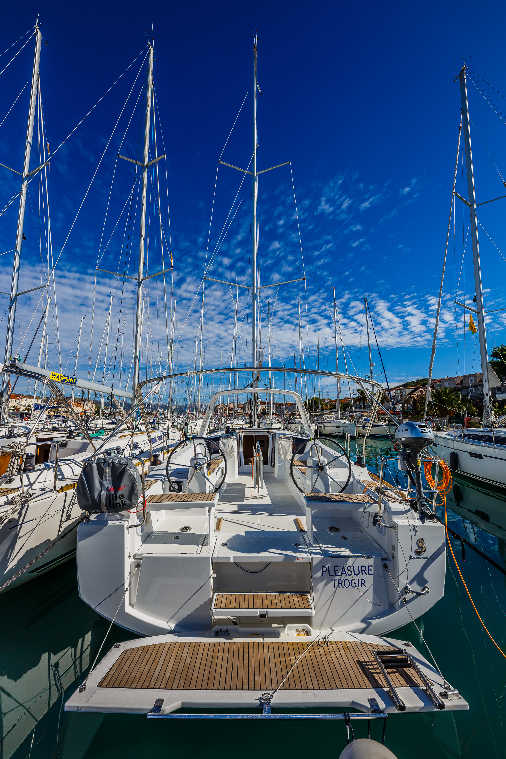 Photo #8 - Oceanis 38.1 (Pleasure) in Trogir - 6906