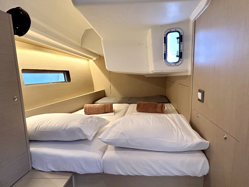Photo #14 - Oceanis 40.1 (Valkyrie) in Corfu - 18265