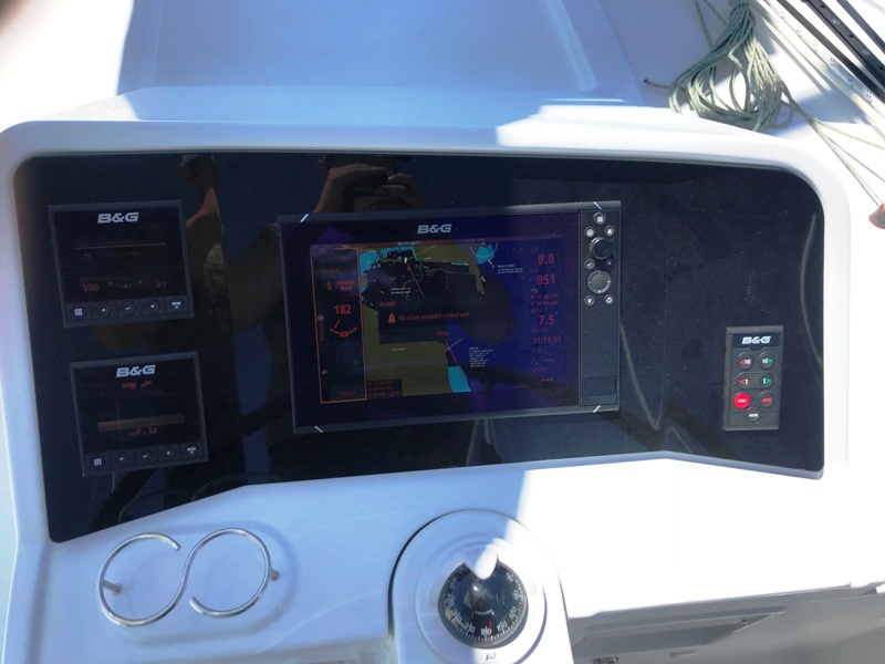 Photo #12 - Lagoon 450 Flybridge (Golden Dream) in Lavrion - 8206