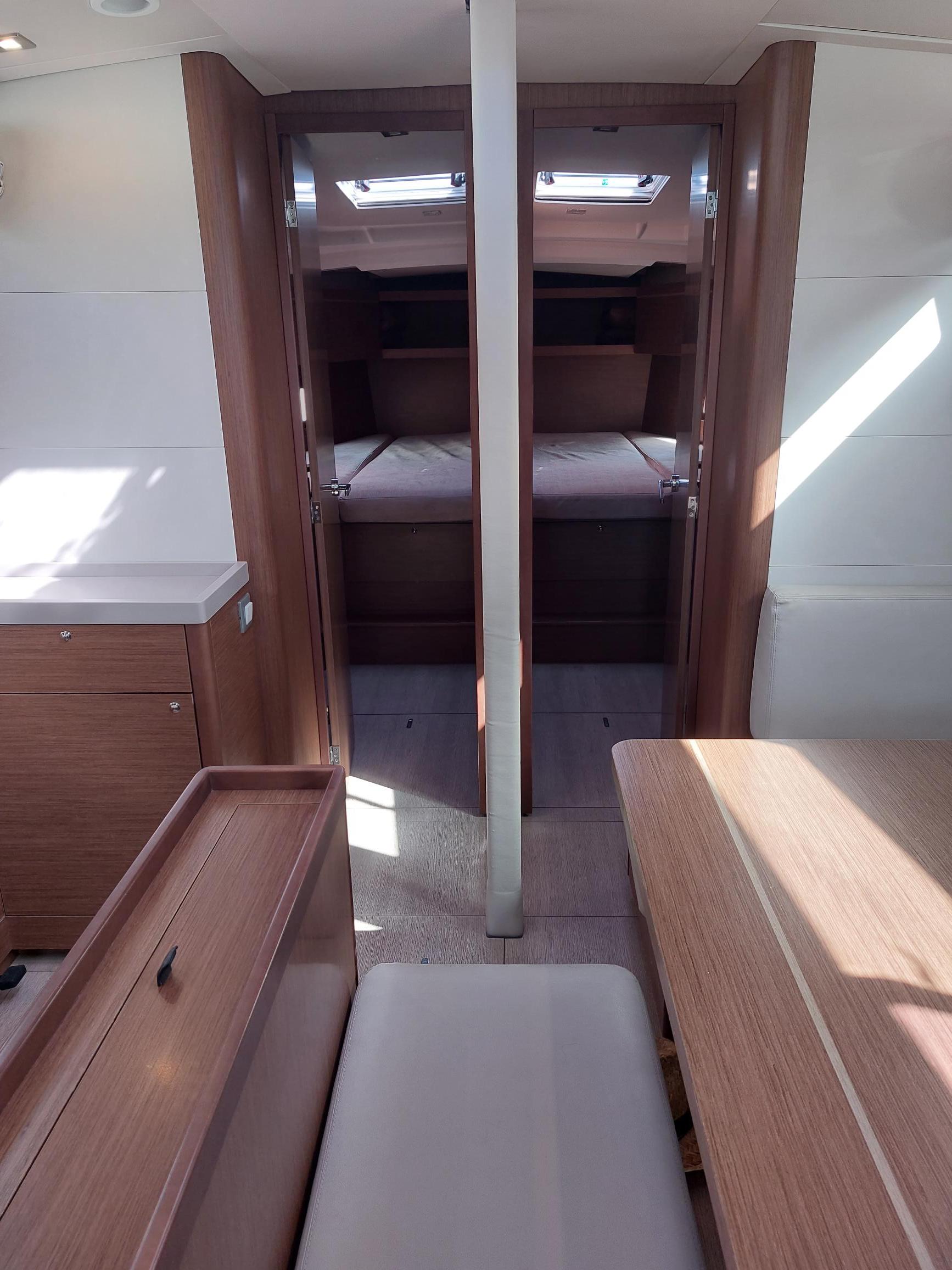 Photo #9 - Oceanis 46.1 (Kalmi) in Lavrion - 11680