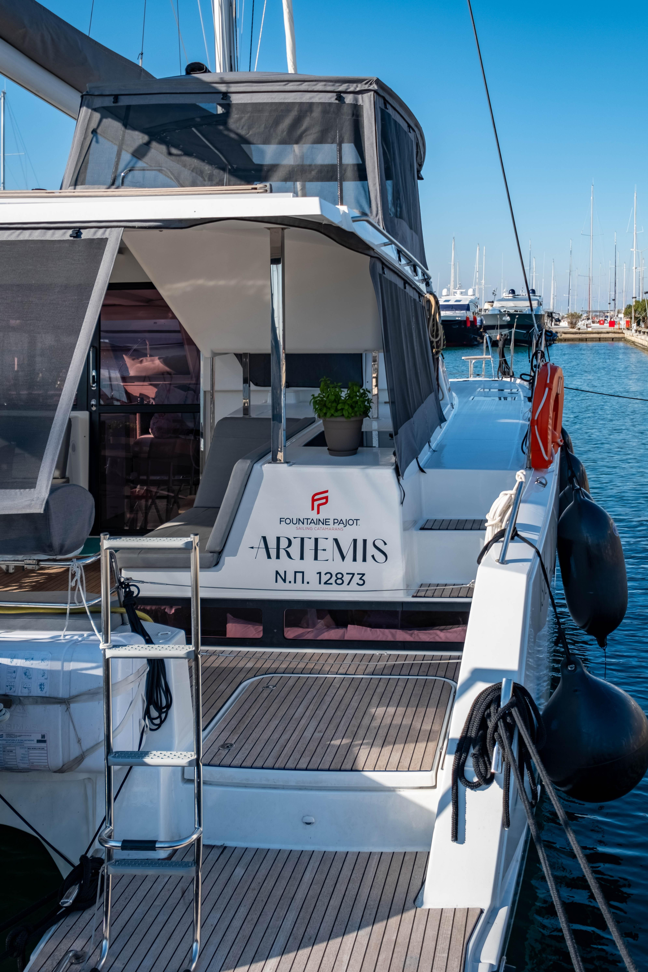 Photo #12 - Fountaine Pajot Isla 40 (Artemis) in Lefkada - 19077