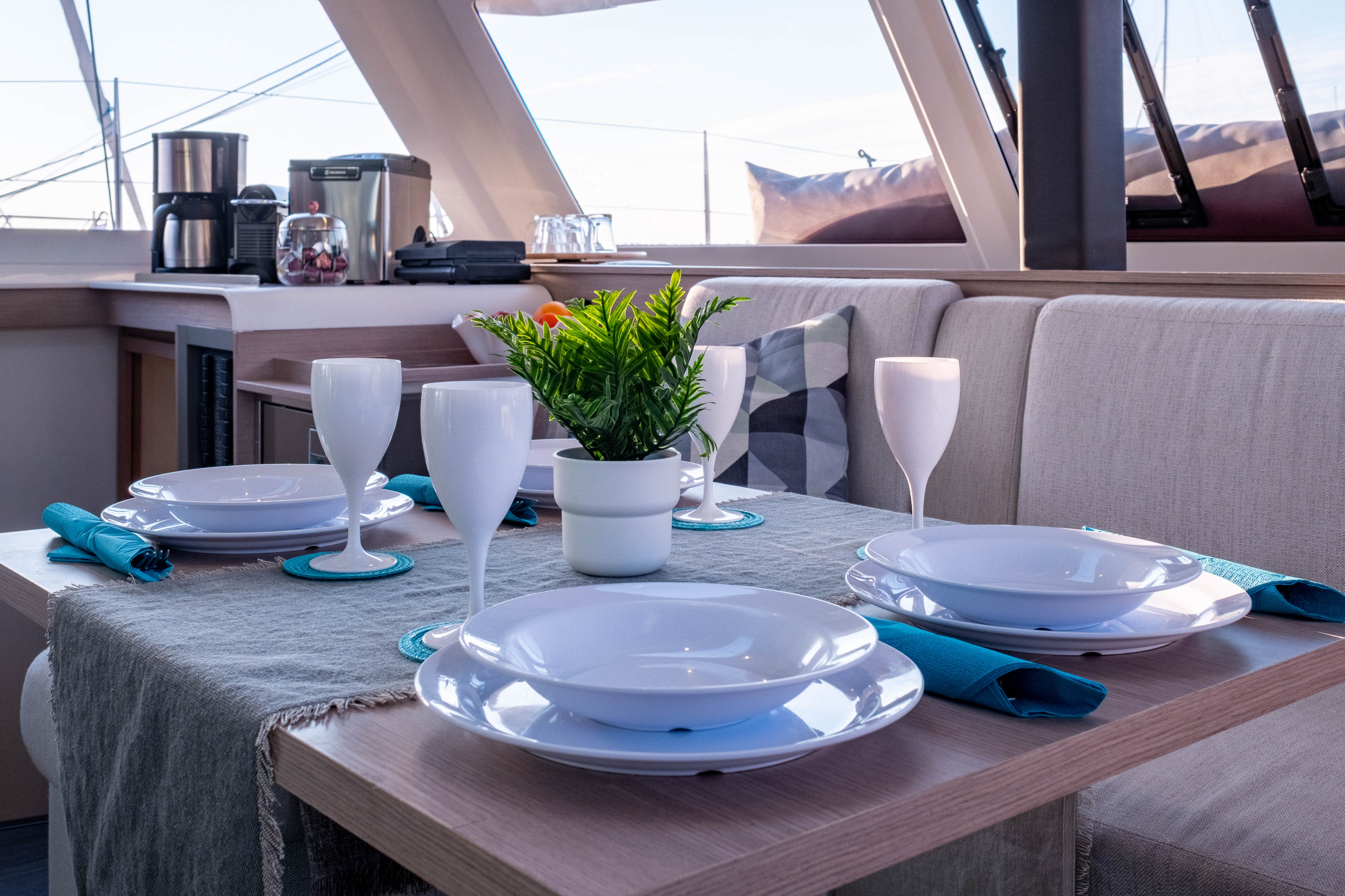 Photo #5 - Fountaine Pajot Isla 40 (Artemis) in Lefkada - 19077
