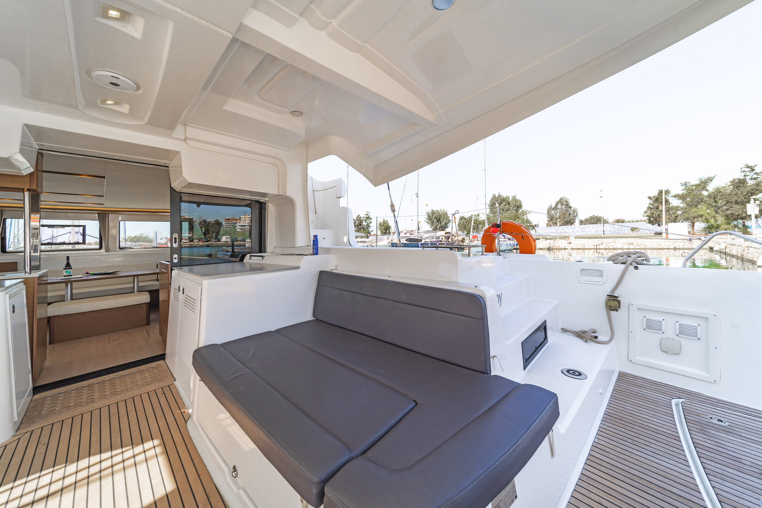 Photo #29 - Lagoon 46 & GEN & WM (Harmony) en Lavrion - 11365
