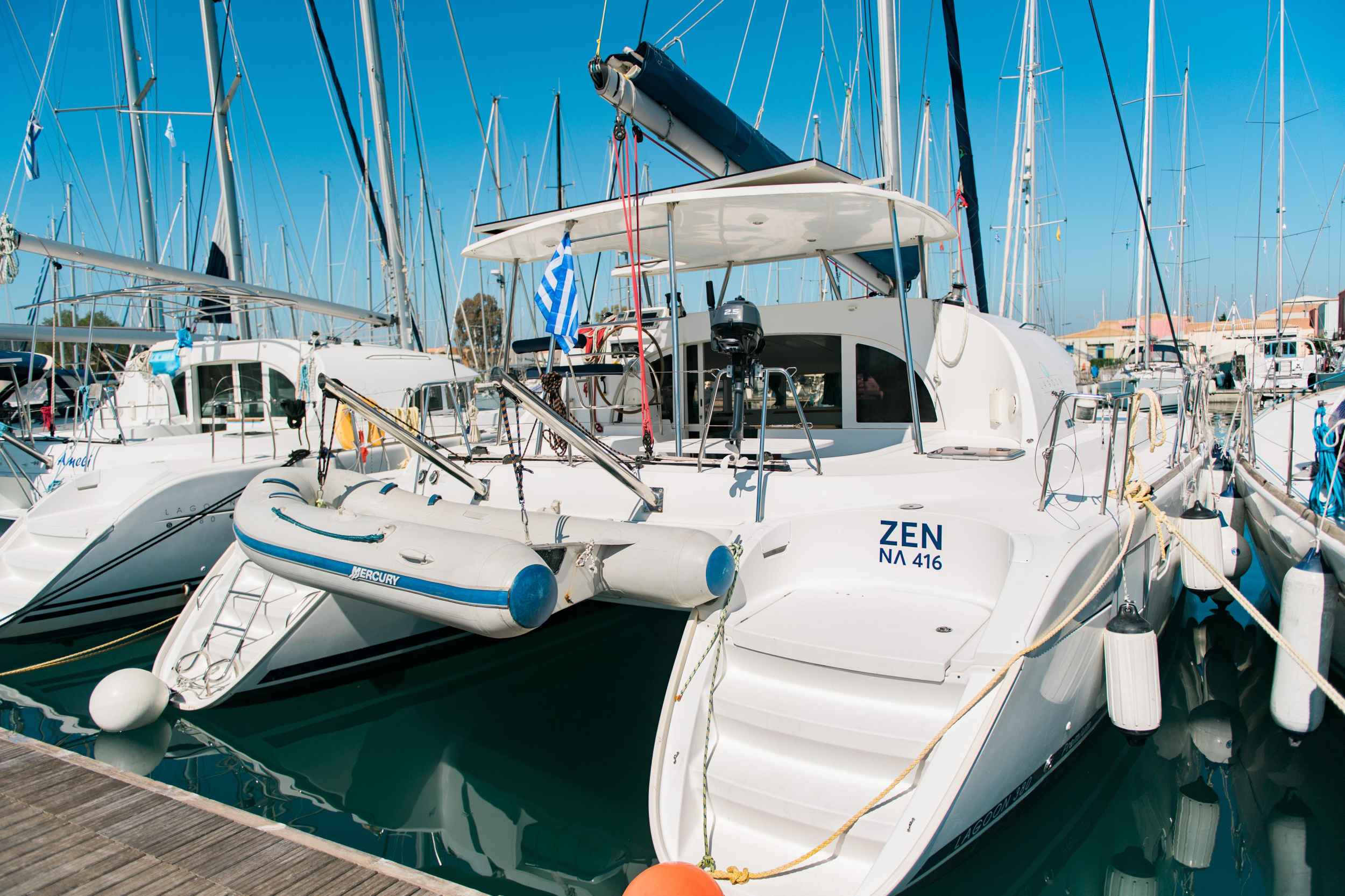 Photo #12 - Lagoon 380 S2 (Zen (Pax 10)) in Lefkada - 8691