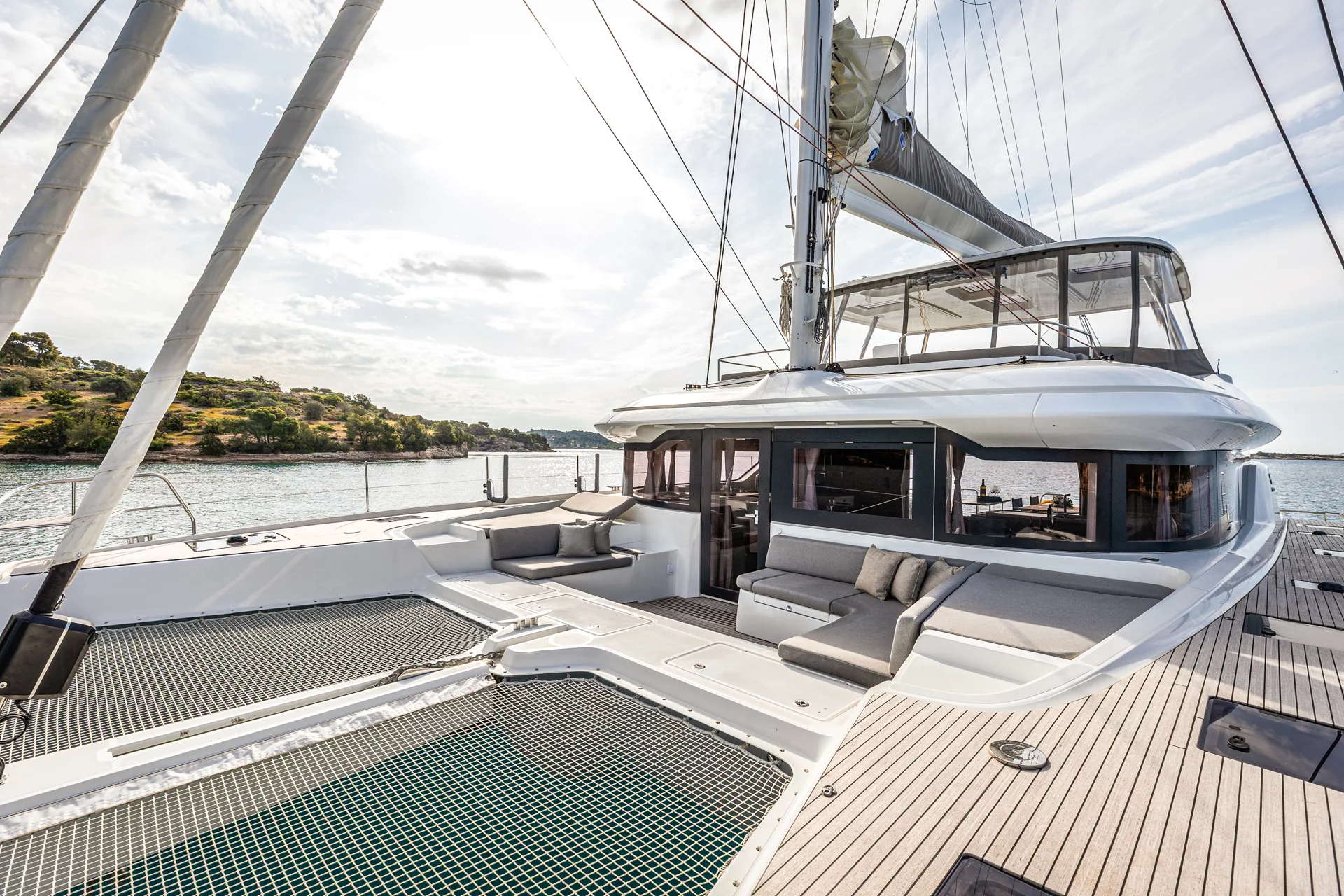 Lagoon 60 (SUNNY DREAM (Fully Crewed))  - 21