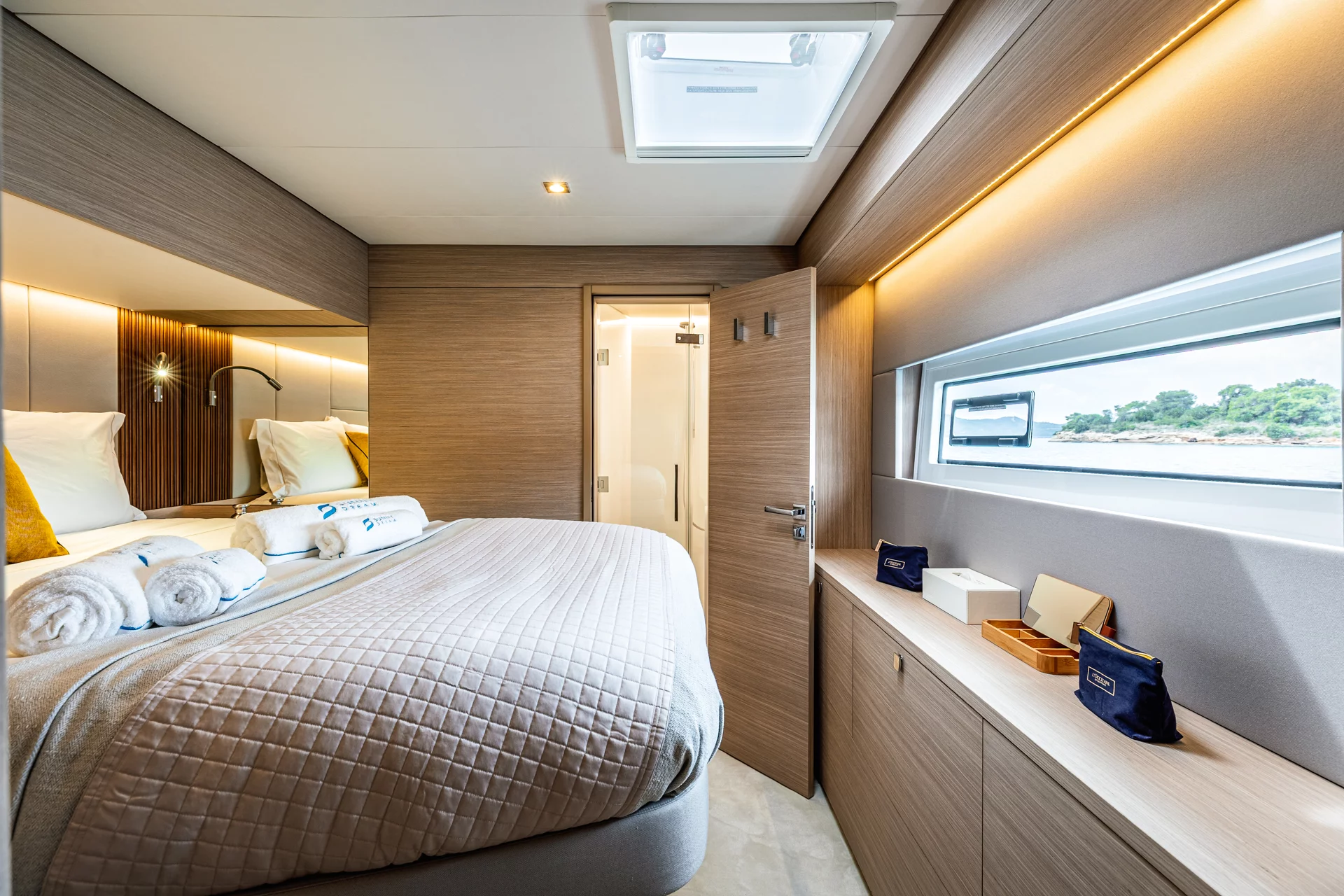 Lagoon 60 (SUNNY DREAM (Fully Crewed))  - 8