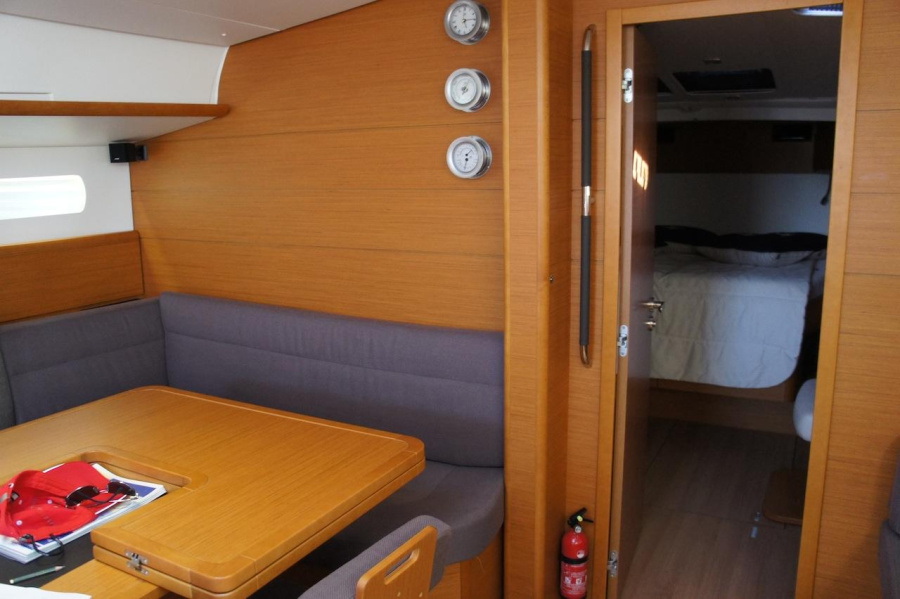 Photo #9 - Sun Odyssey 509 (MINTAKA) in Sibenik - 23351