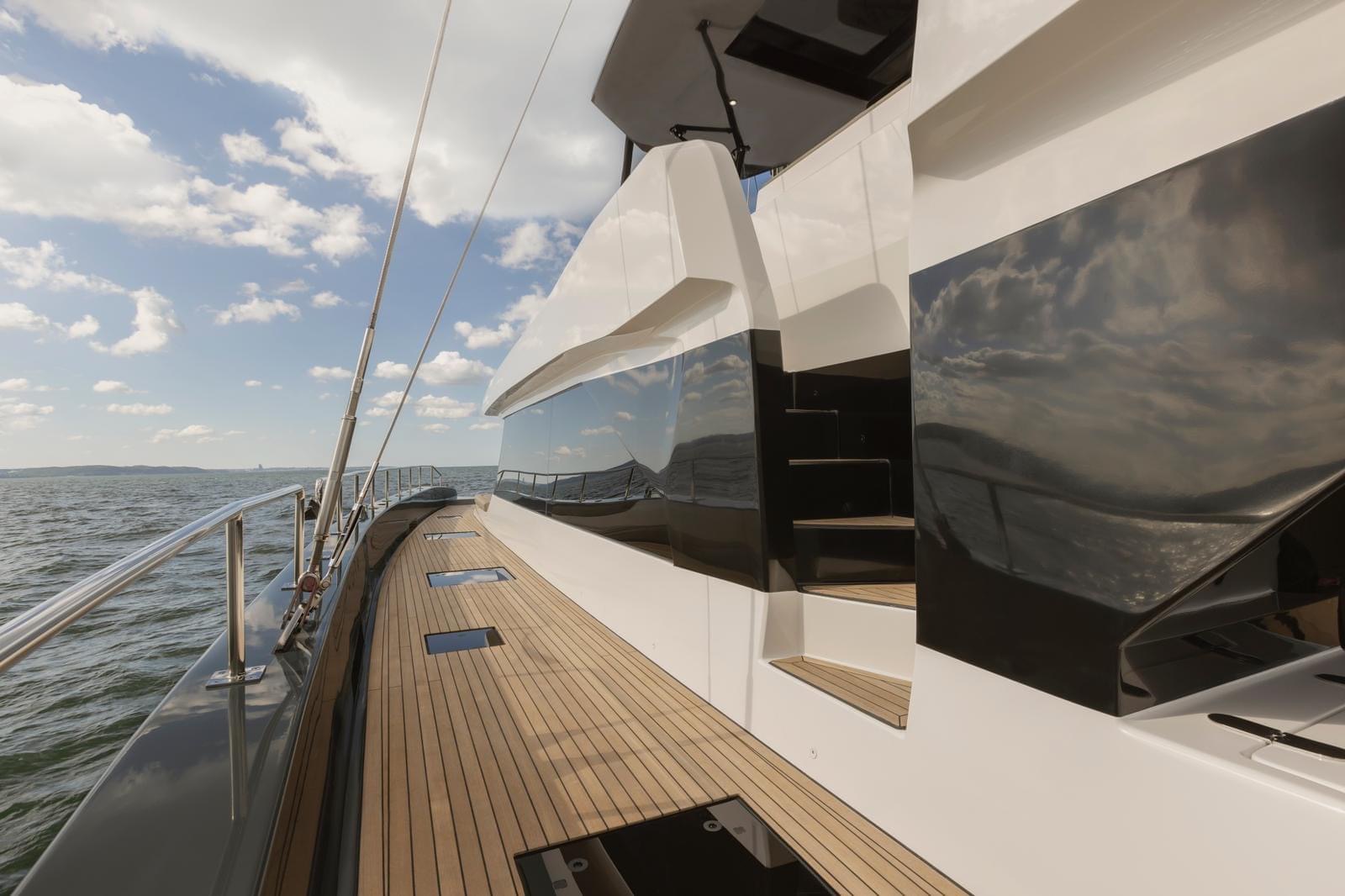 Photo #5 - Moon Yacht 60 (Moonlight) en Lavrion - 16814