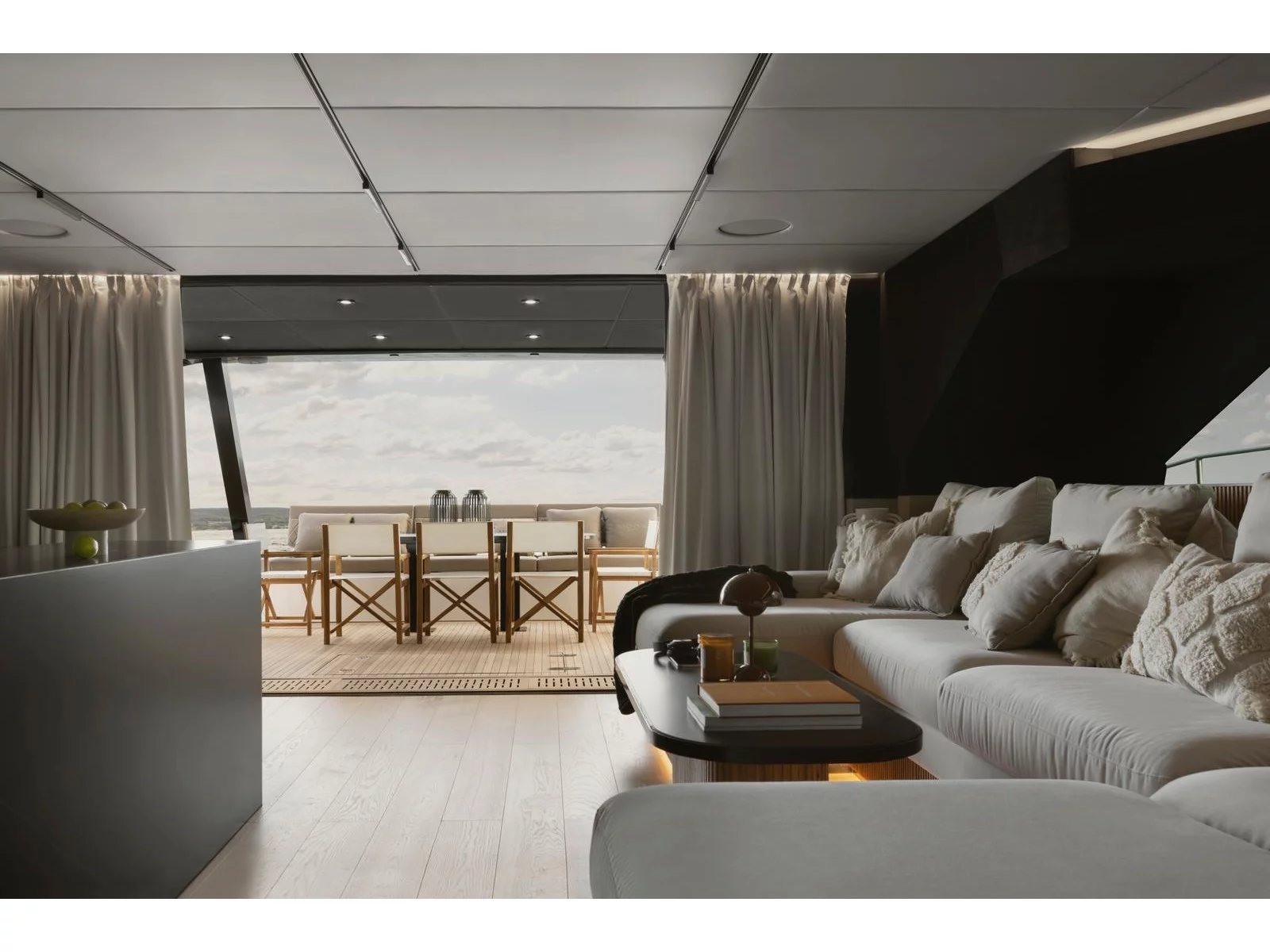 Moon Yacht 60 (Moonlight) Interior image - 11