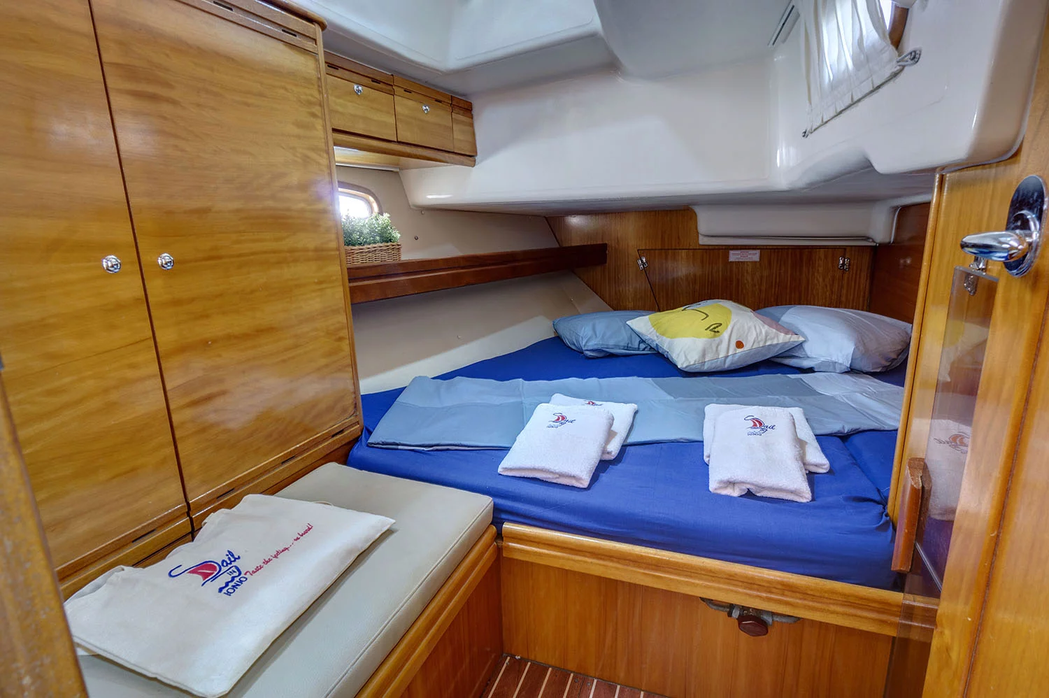 Bavaria 46 Cruiser (La Luna)  - 15