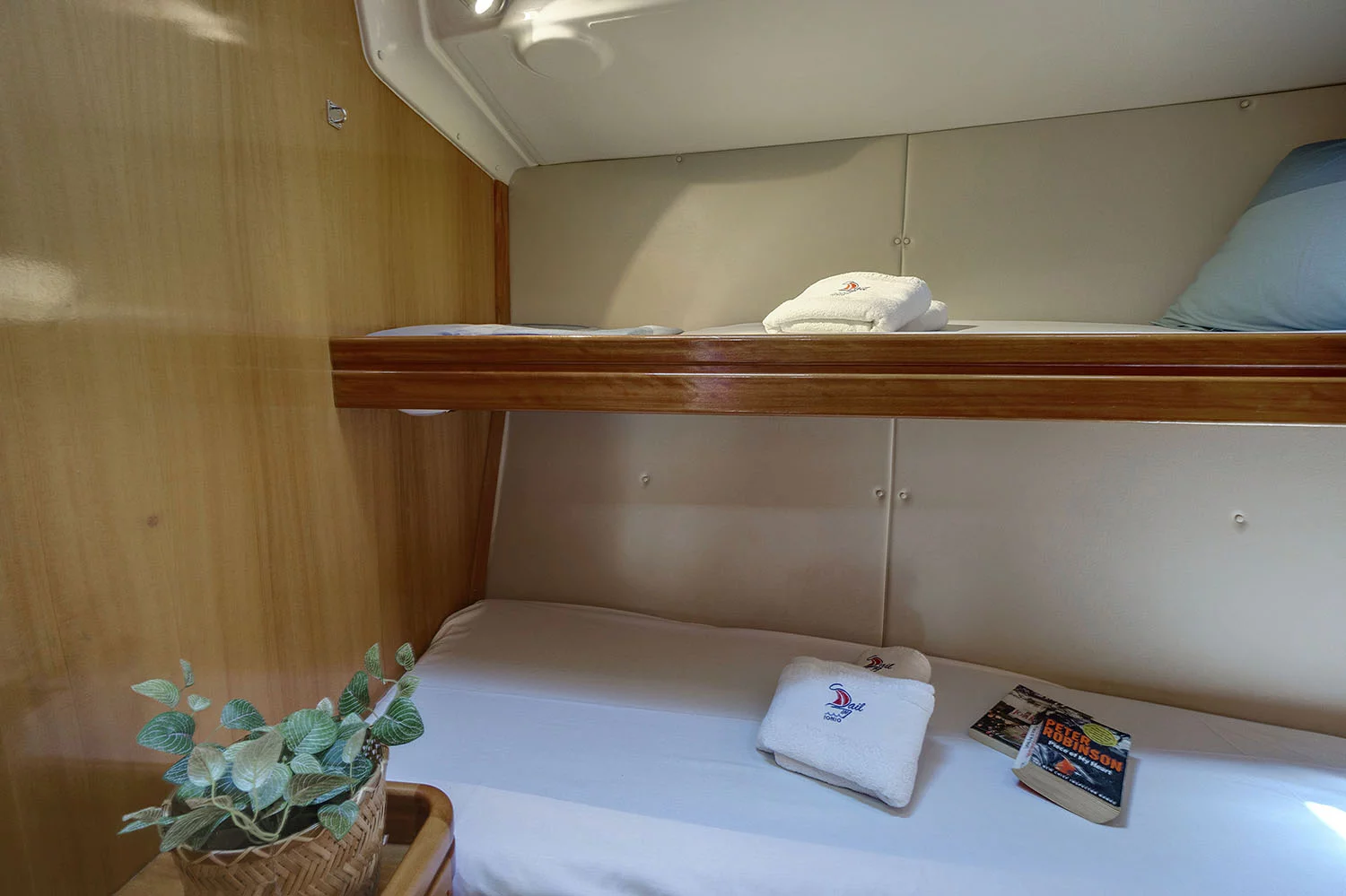 Bavaria 46 Cruiser (La Luna)  - 8