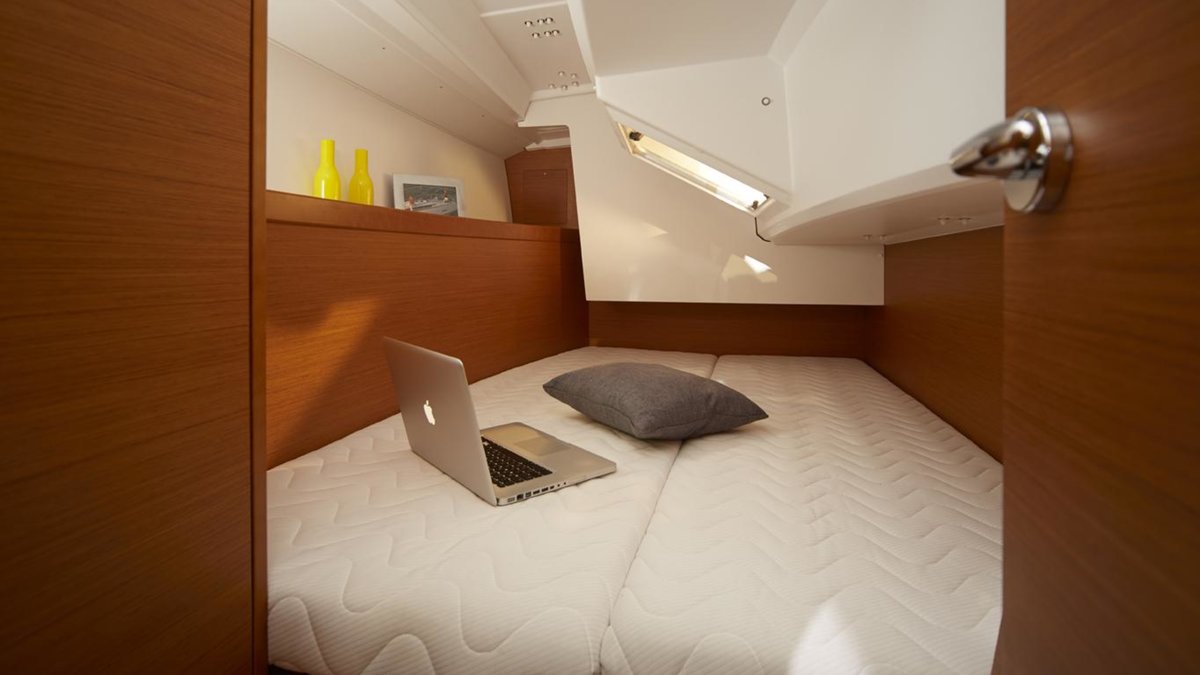 Photo #6 - Sun Odyssey 349 () in Lefkada - 10297