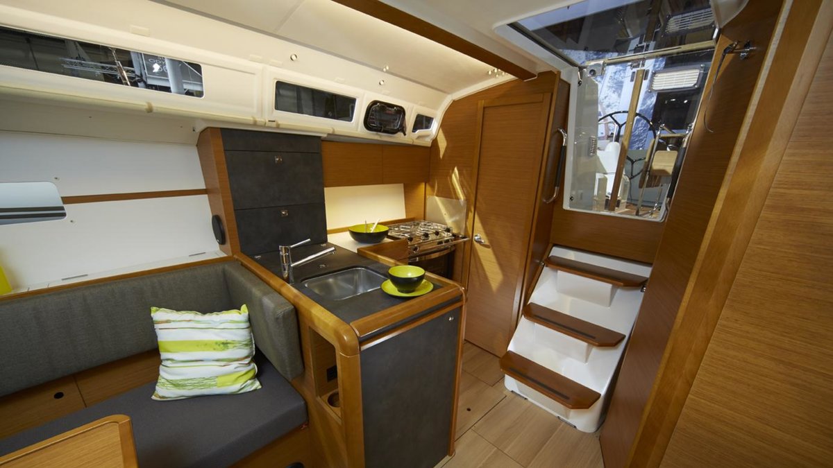 Photo #6 - Sun Odyssey 349 () en Lefkada - 10292