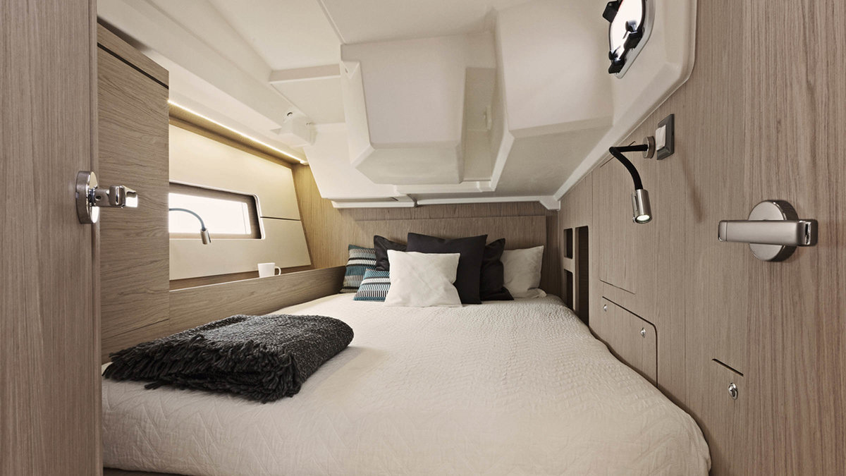 Photo #19 - Oceanis 46 () in Marina - 16695
