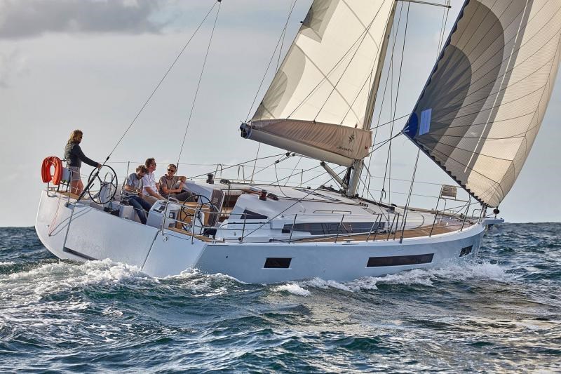 Photo #7 - Sun Odyssey 490 () in Cannigione - 11282