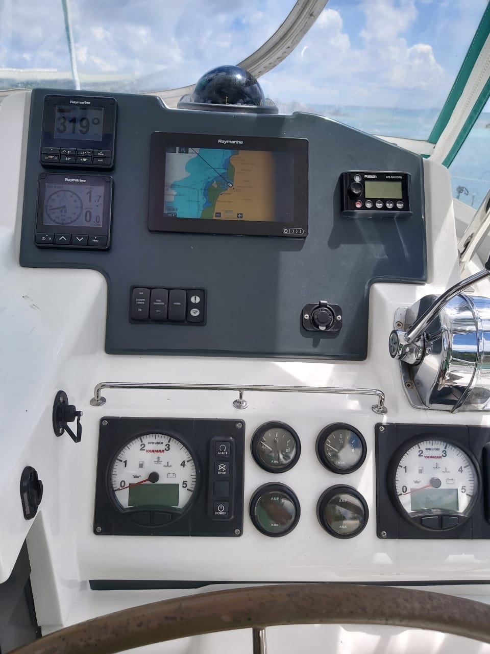 Photo #6 - Leopard 45 (La Pelosa II) in Mahe - 11900