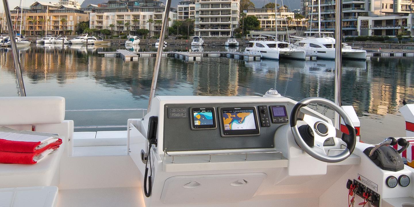 Photo #10 - Leopard 43 PC () in Marina - 7355
