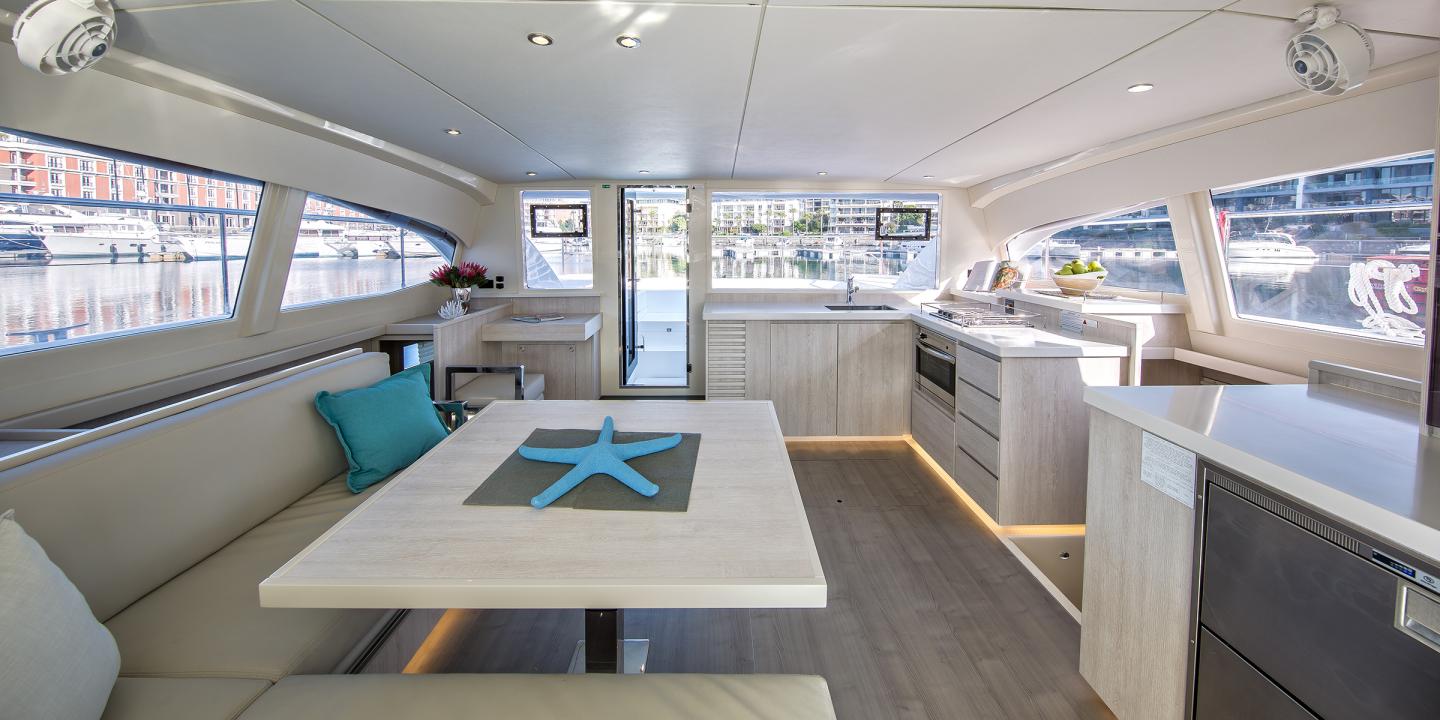 Photo #5 - Leopard 43 PC () in Marina - 7355