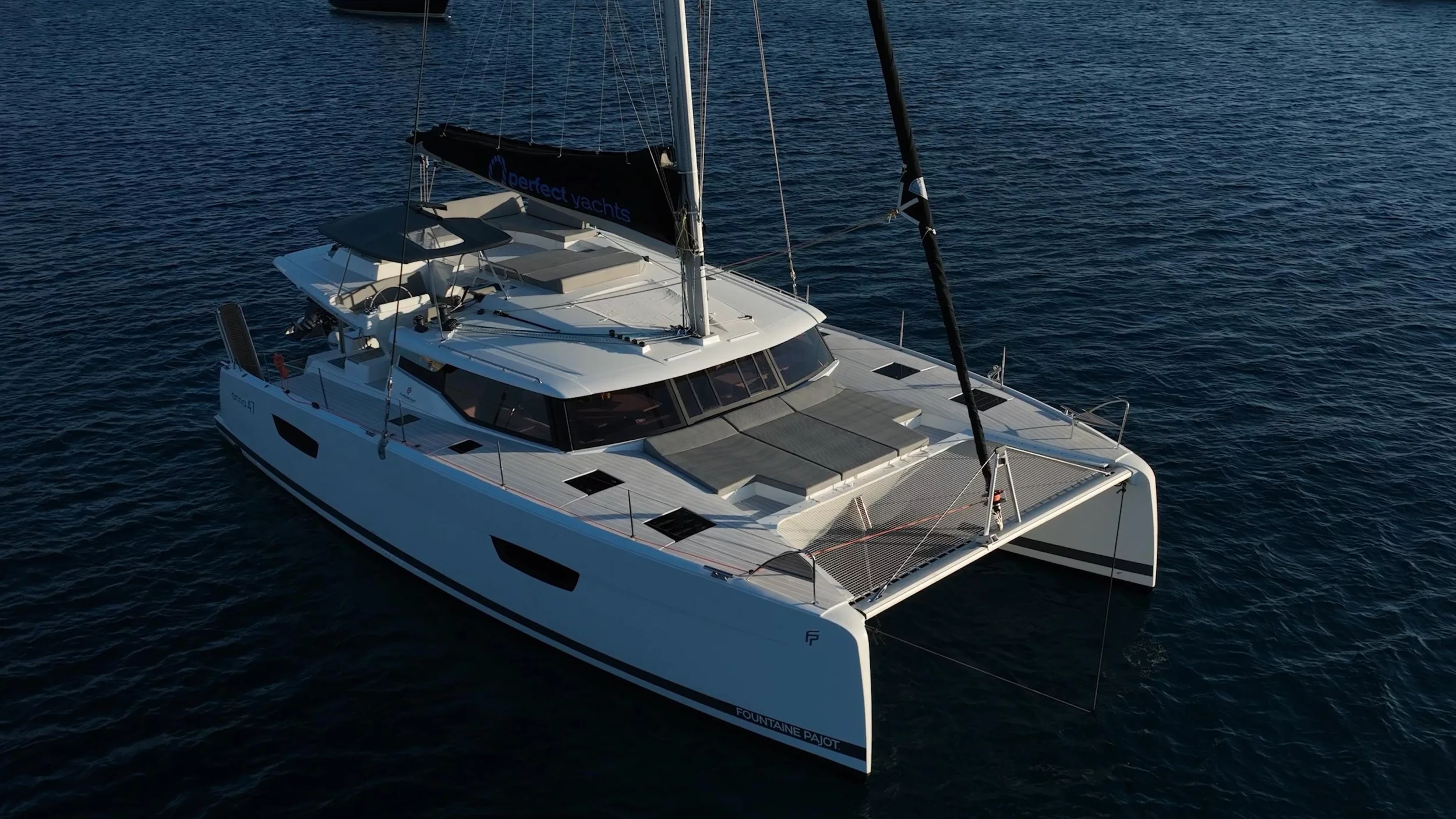 Fountaine Pajot 47 TANNA LUX (GEN, AC, WATERMAKER) (AQUARELLA)  - 11
