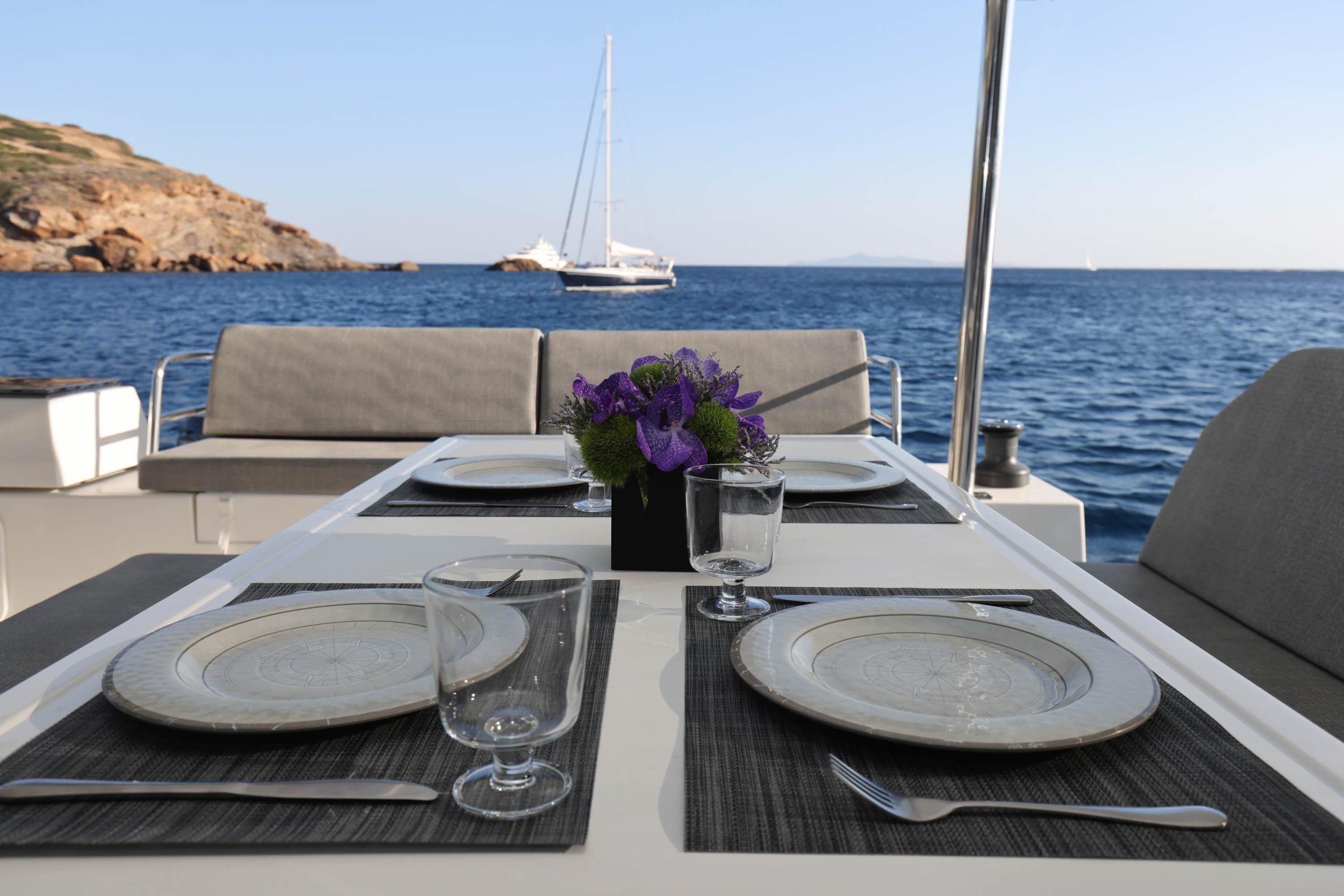 Photo #6 - Fountaine Pajot 47 TANNA LUX (GEN, AC, WATERMAKER) (AQUARELLA) en Lavrion - 15744