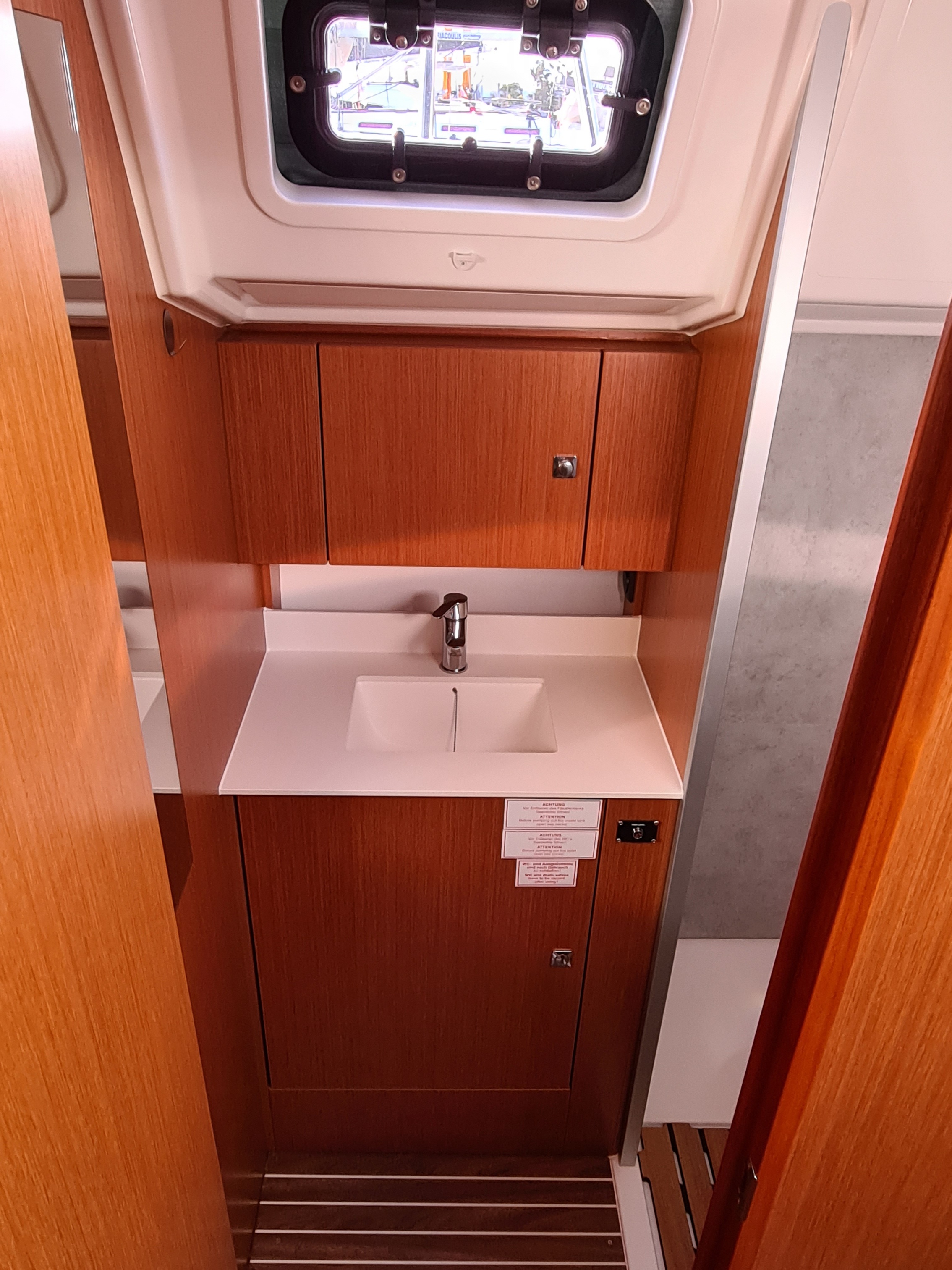 Photo #8 - Bavaria C42 (Melia) in Mykonos - 5191
