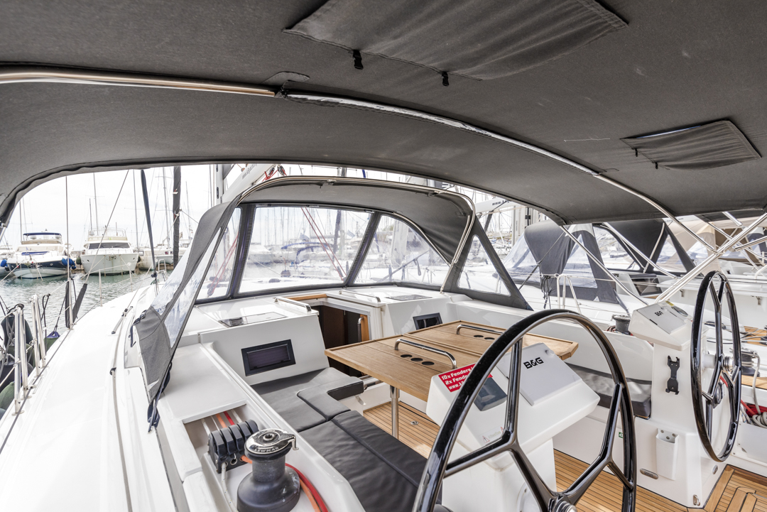 Photo #27 - Bavaria C45 (Midas) in Athen - 9796