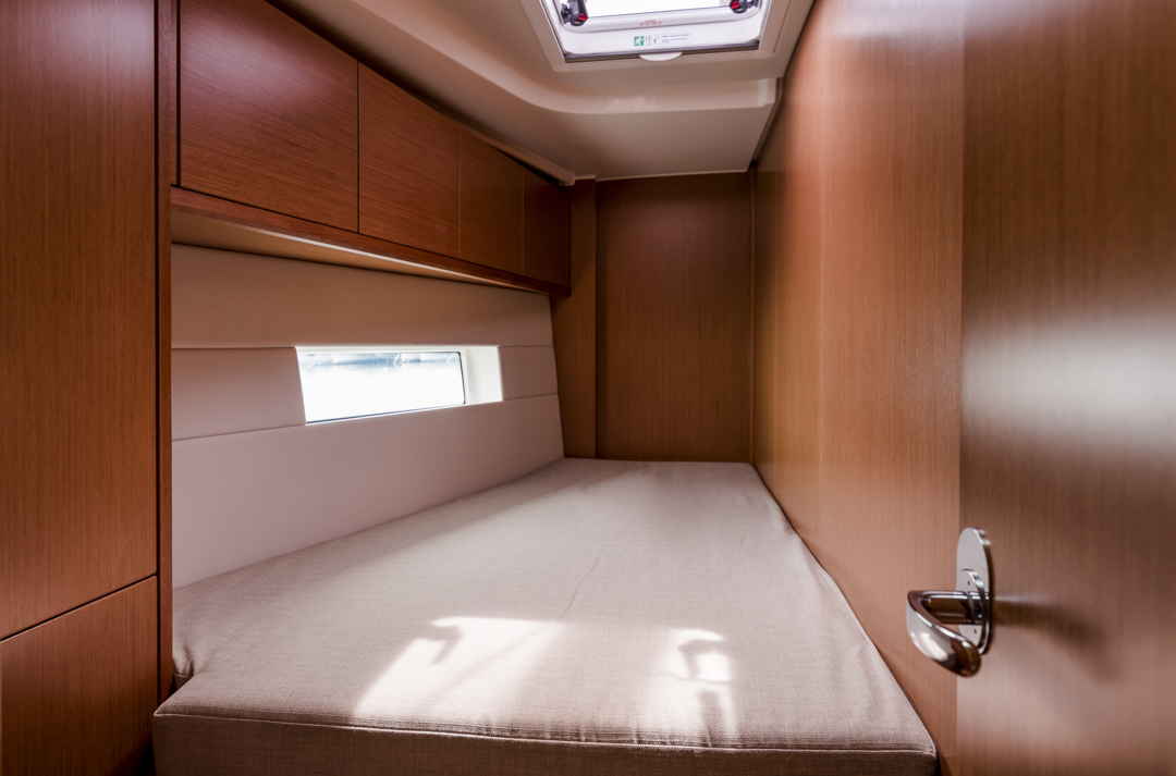 Photo #7 - Bavaria C45 (Midas) in Athen - 9796